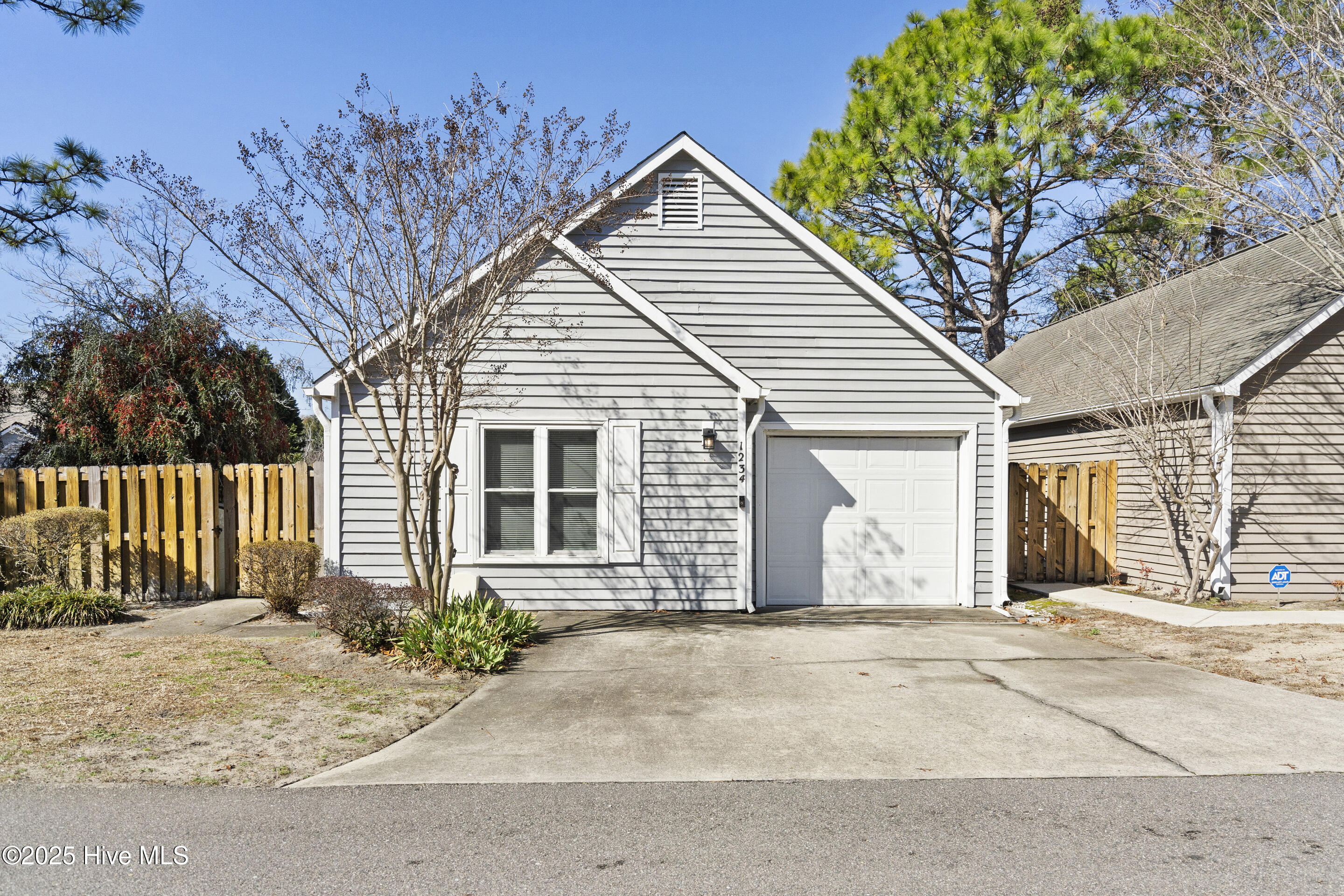 1234 Shipyard Boulevard Property Photo 1