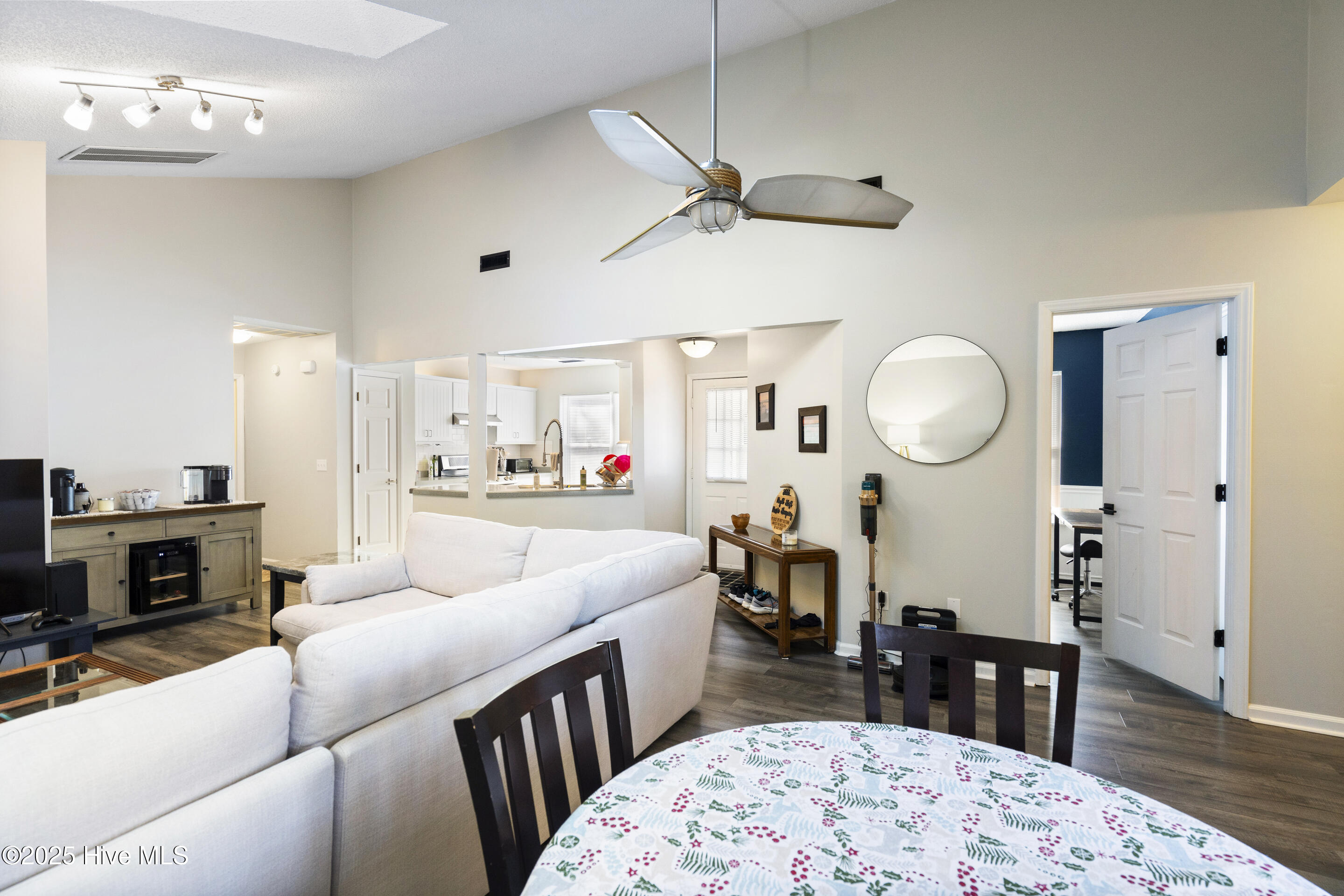 1234 Shipyard Boulevard Property Photo 7