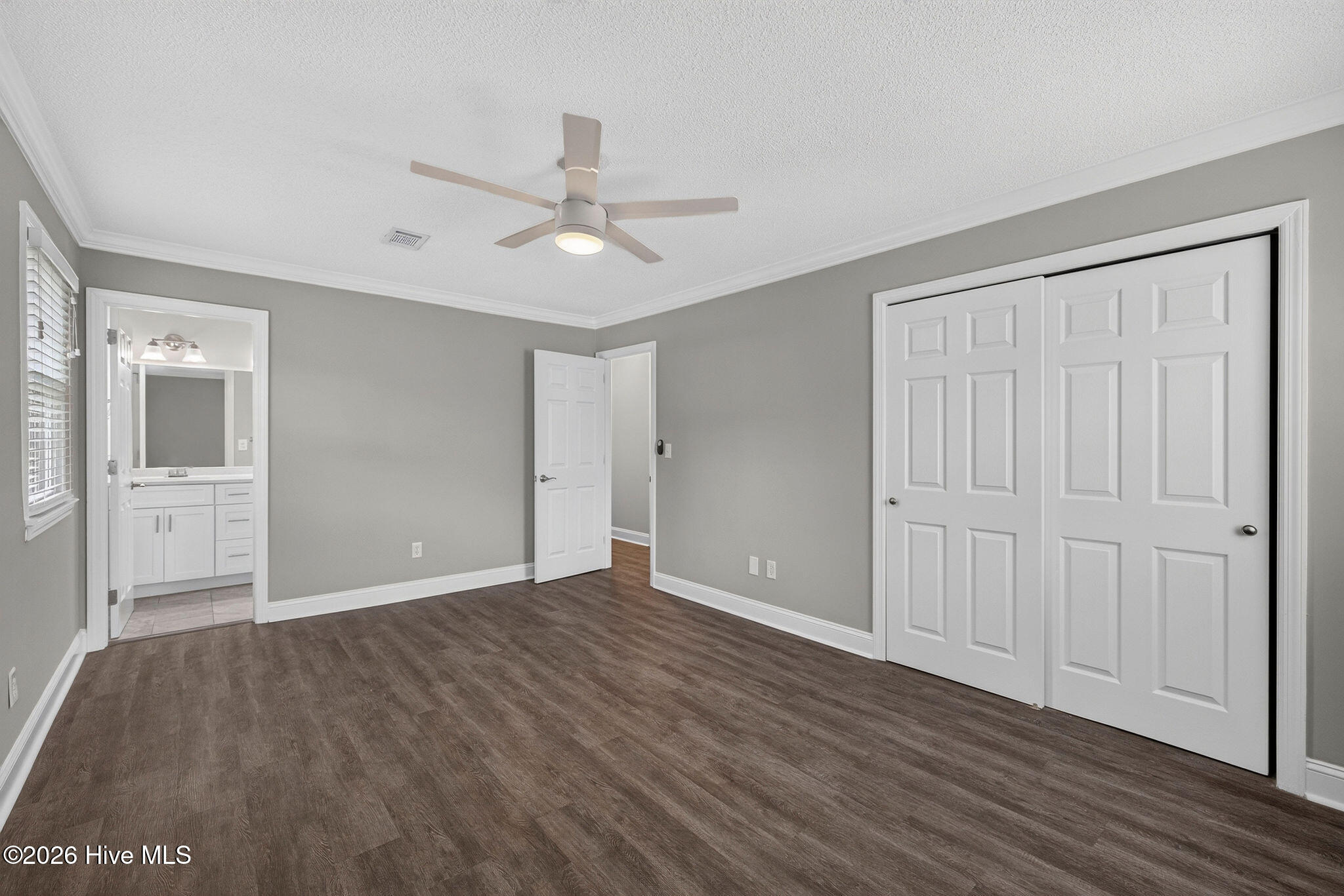 110 Scottsdale Drive Property Photo 17