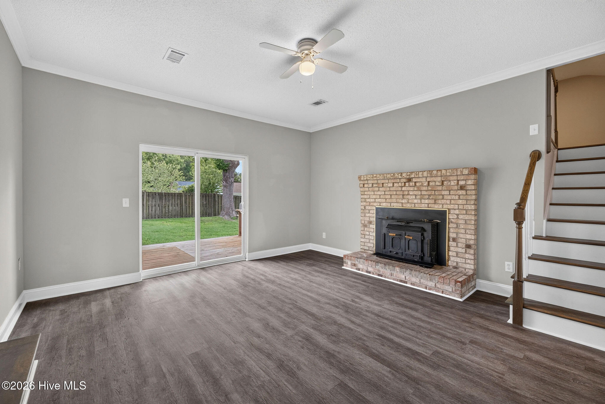 110 Scottsdale Drive Property Photo 27