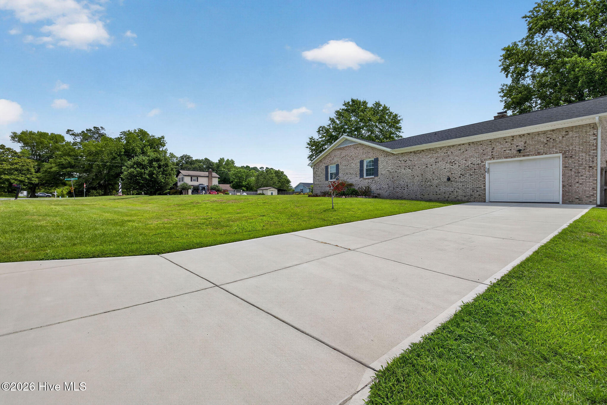 110 Scottsdale Drive Property Photo 33