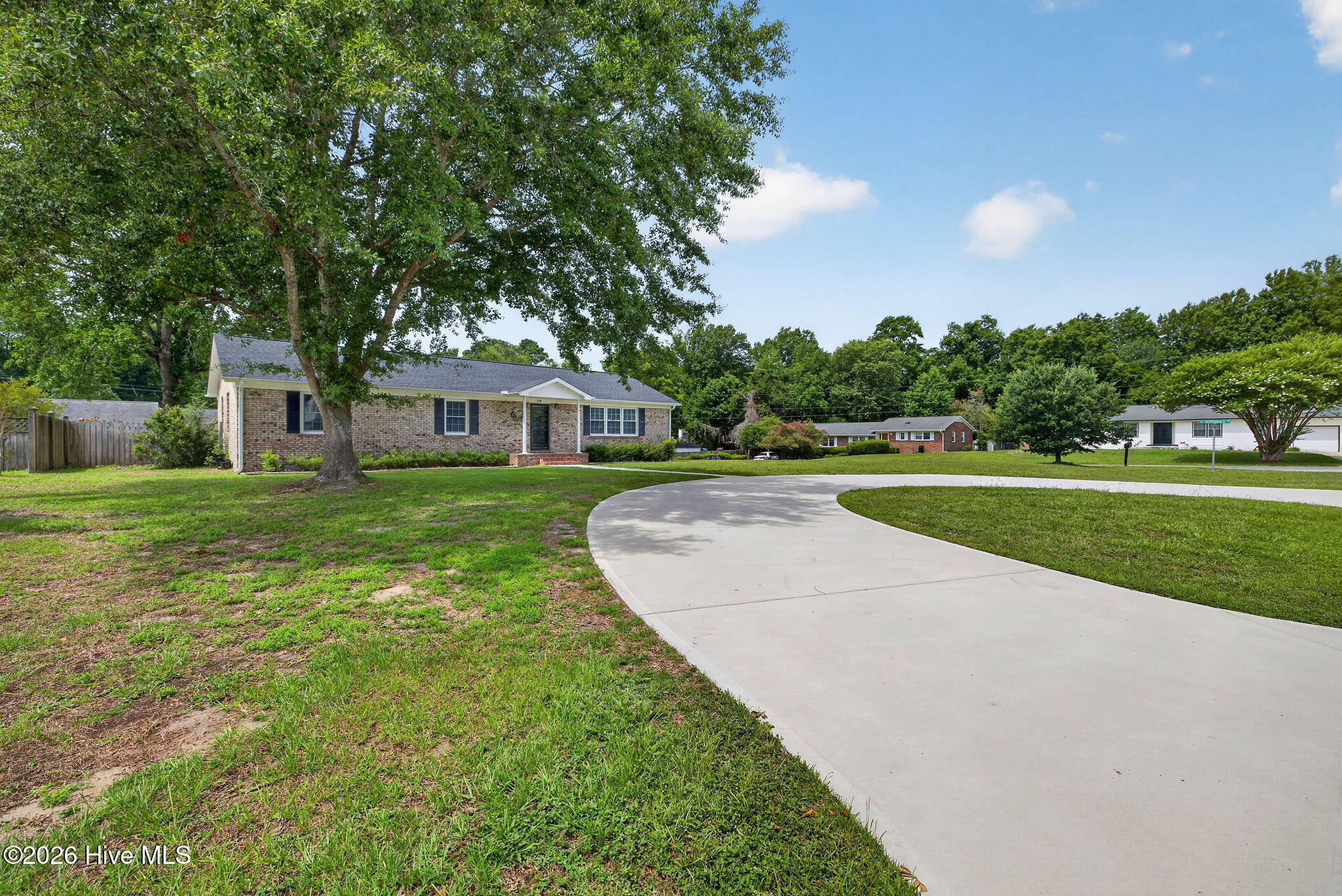 110 Scottsdale Drive Property Photo 34