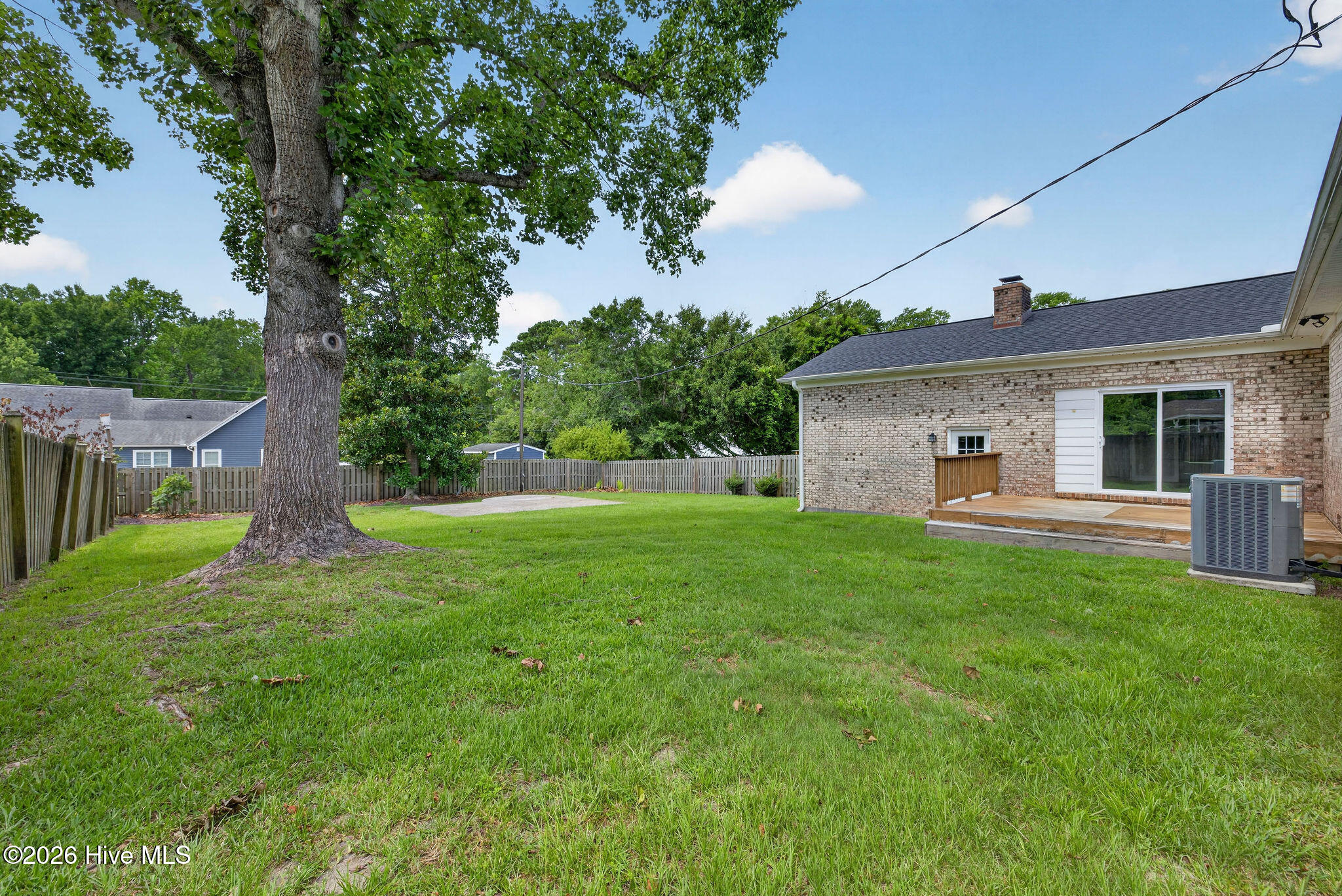 110 Scottsdale Drive Property Photo 37