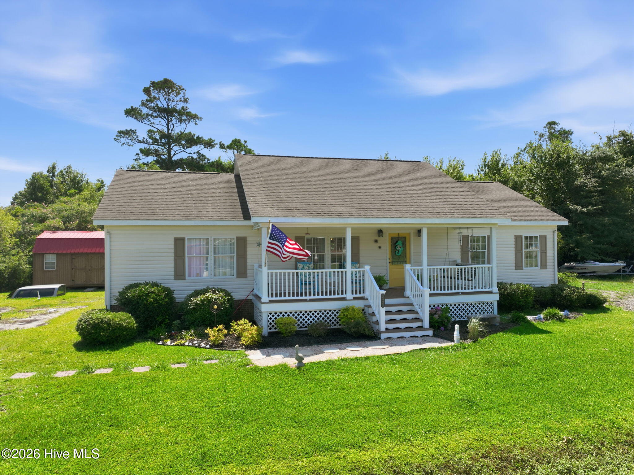 202 Willis Drive Property Photo 2