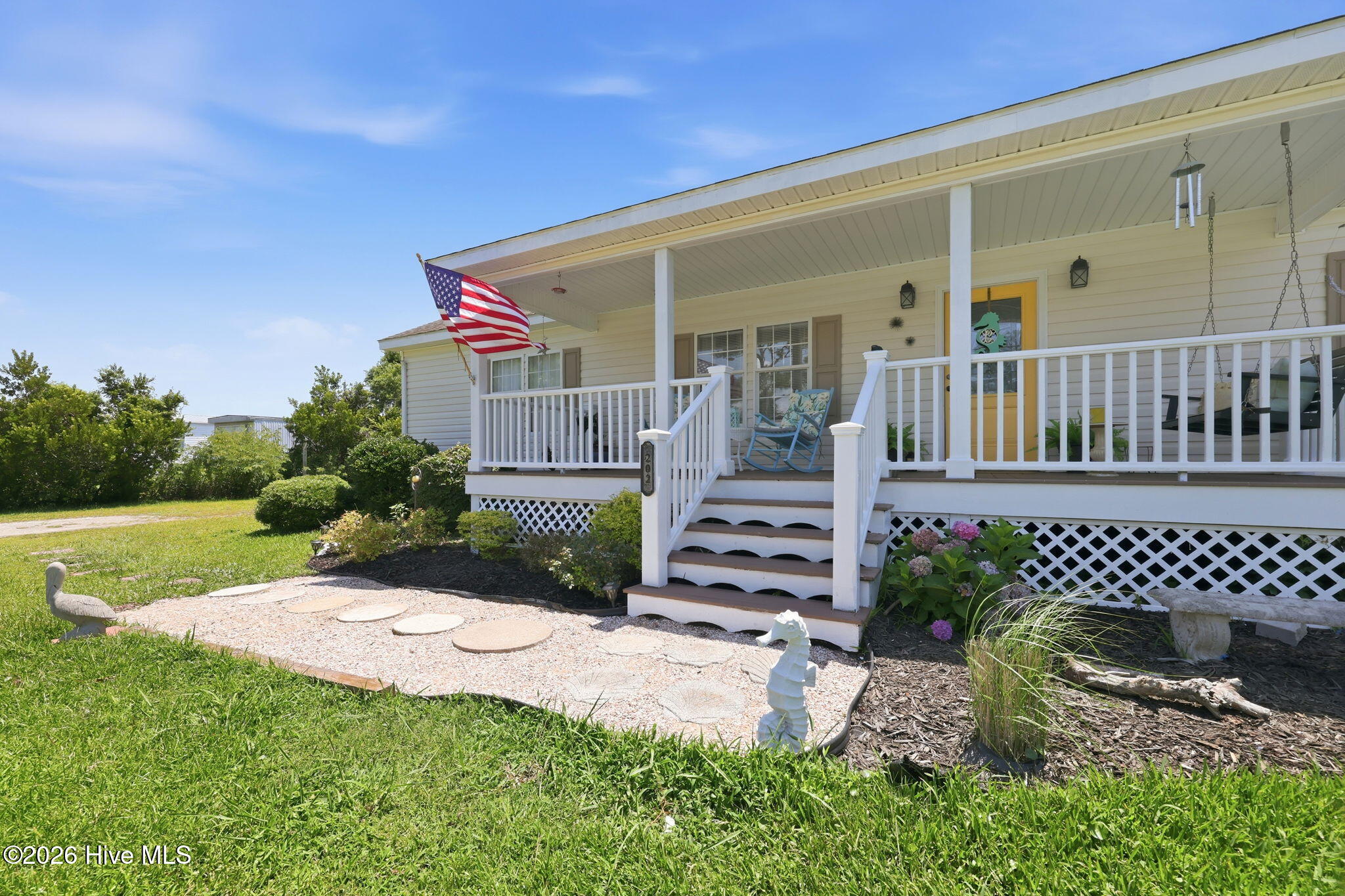 202 Willis Drive Property Photo 4