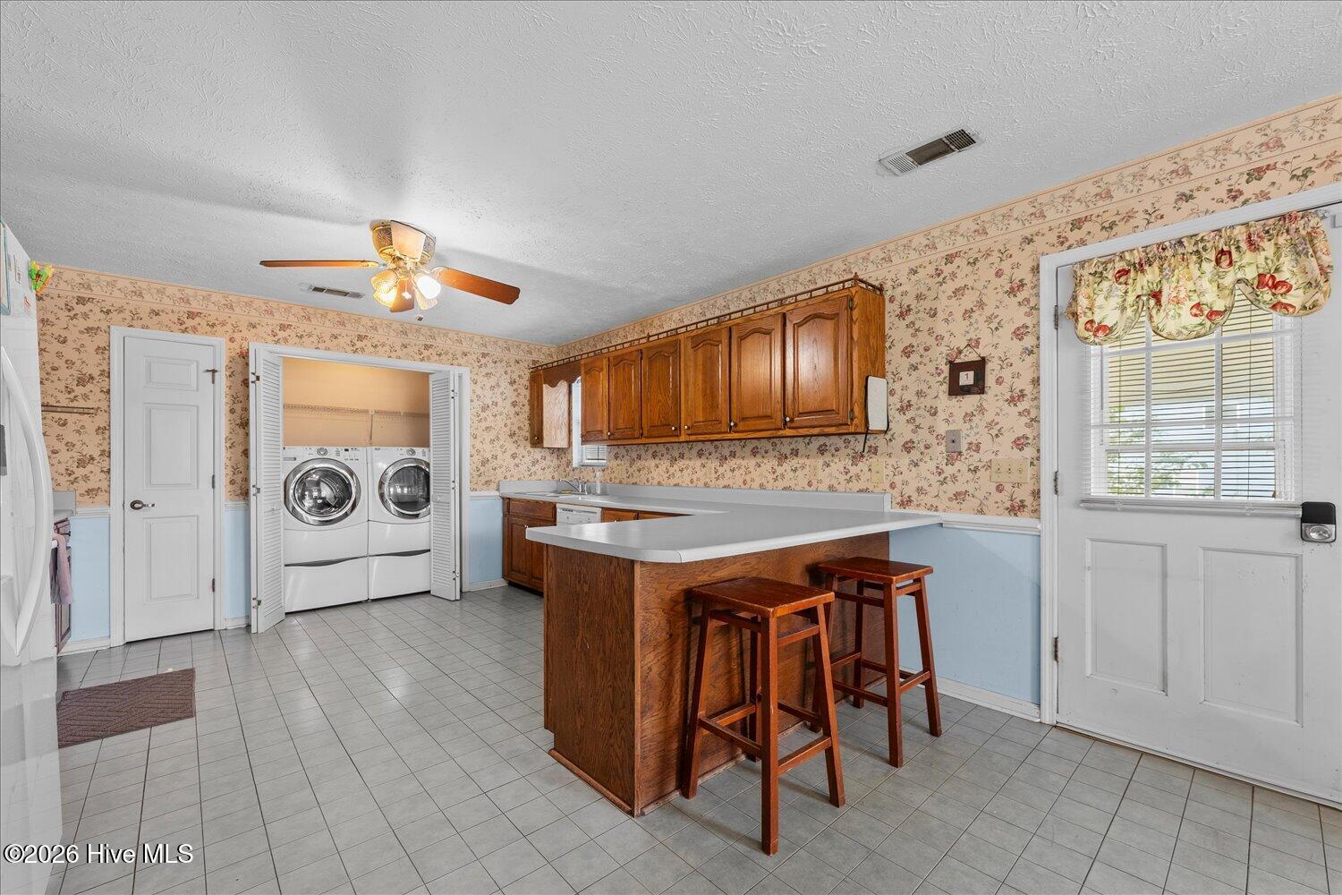 102 Trafalgar Drive Property Photo 7
