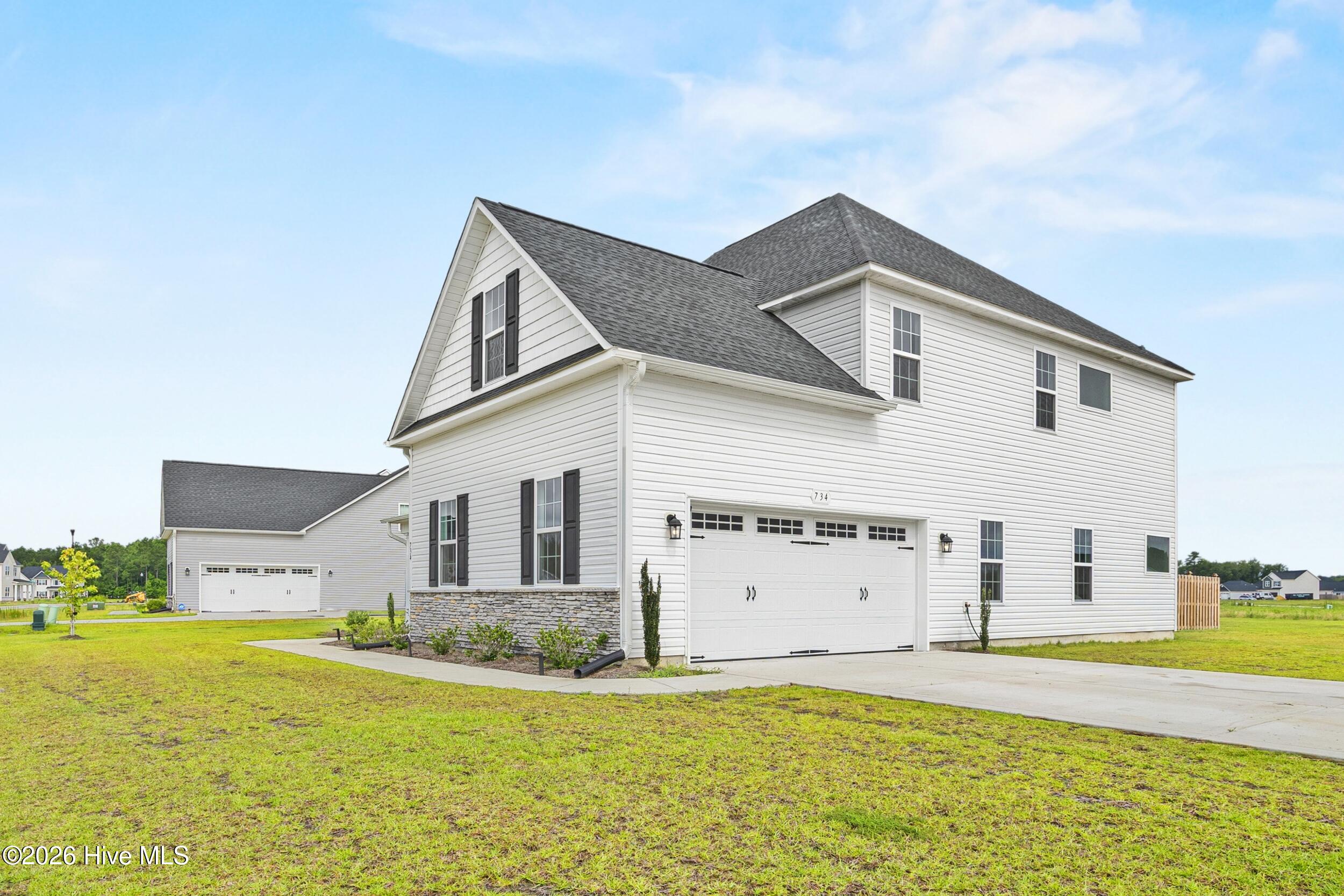734 Atlantic Coast Lane Property Photo 4