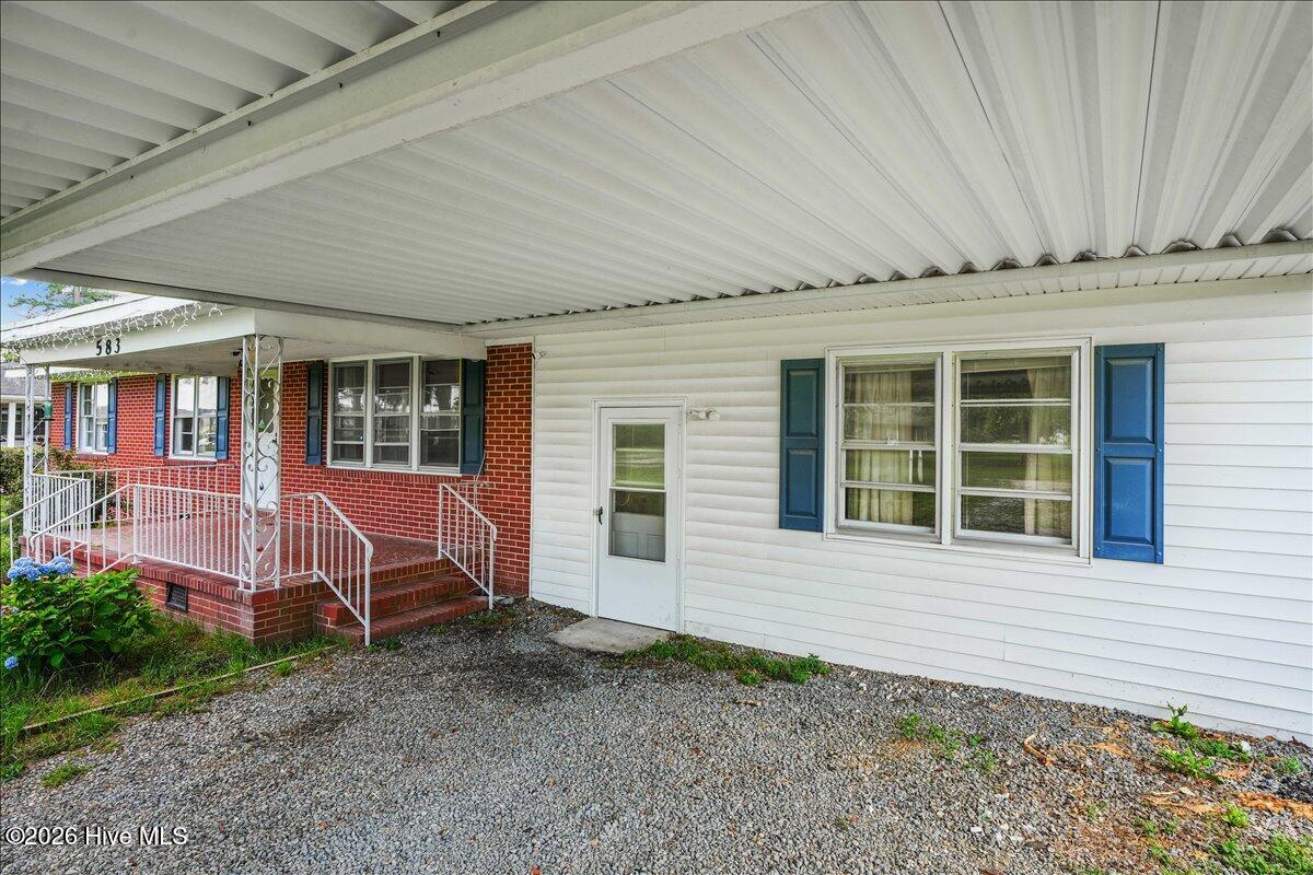 583 Church Of God Road Property Photo 5