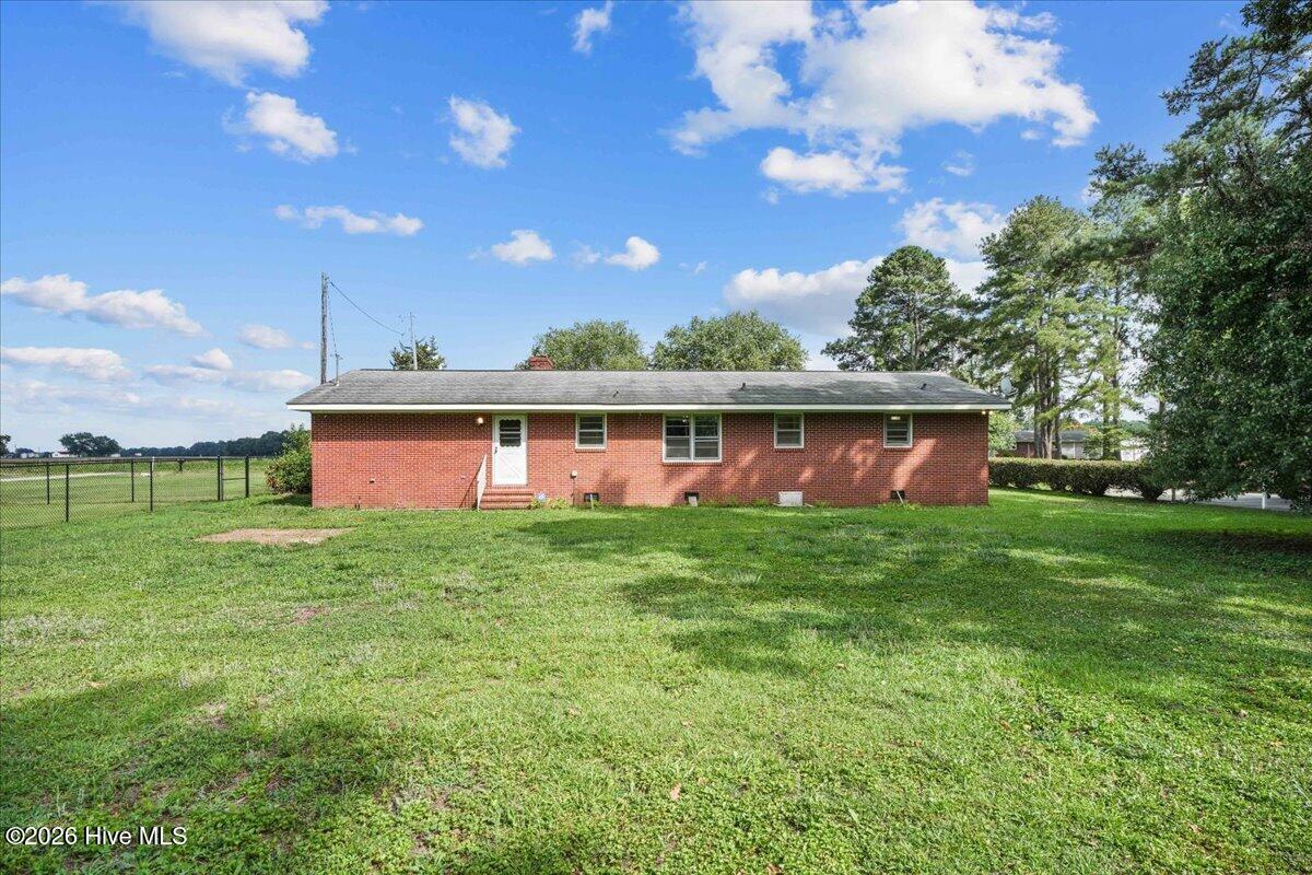 583 Church Of God Road Property Photo 8