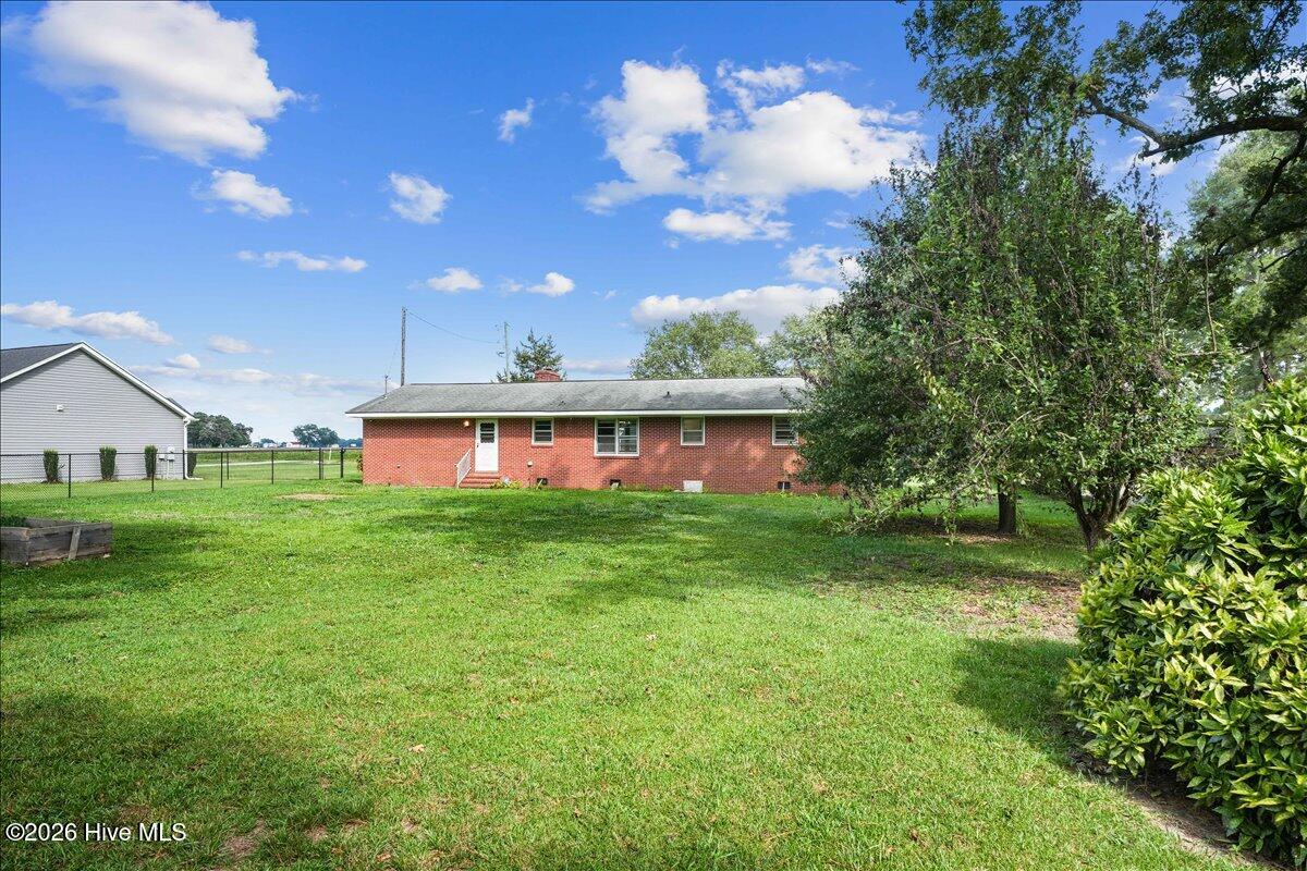 583 Church Of God Road Property Photo 9