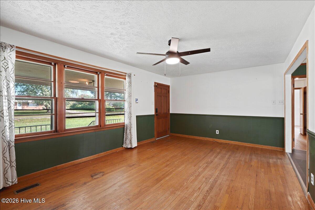 583 Church Of God Road Property Photo 13