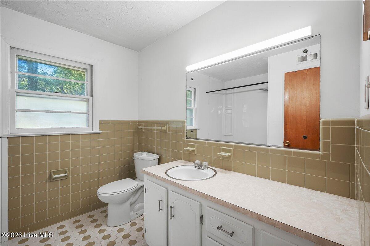 583 Church Of God Road Property Photo 32