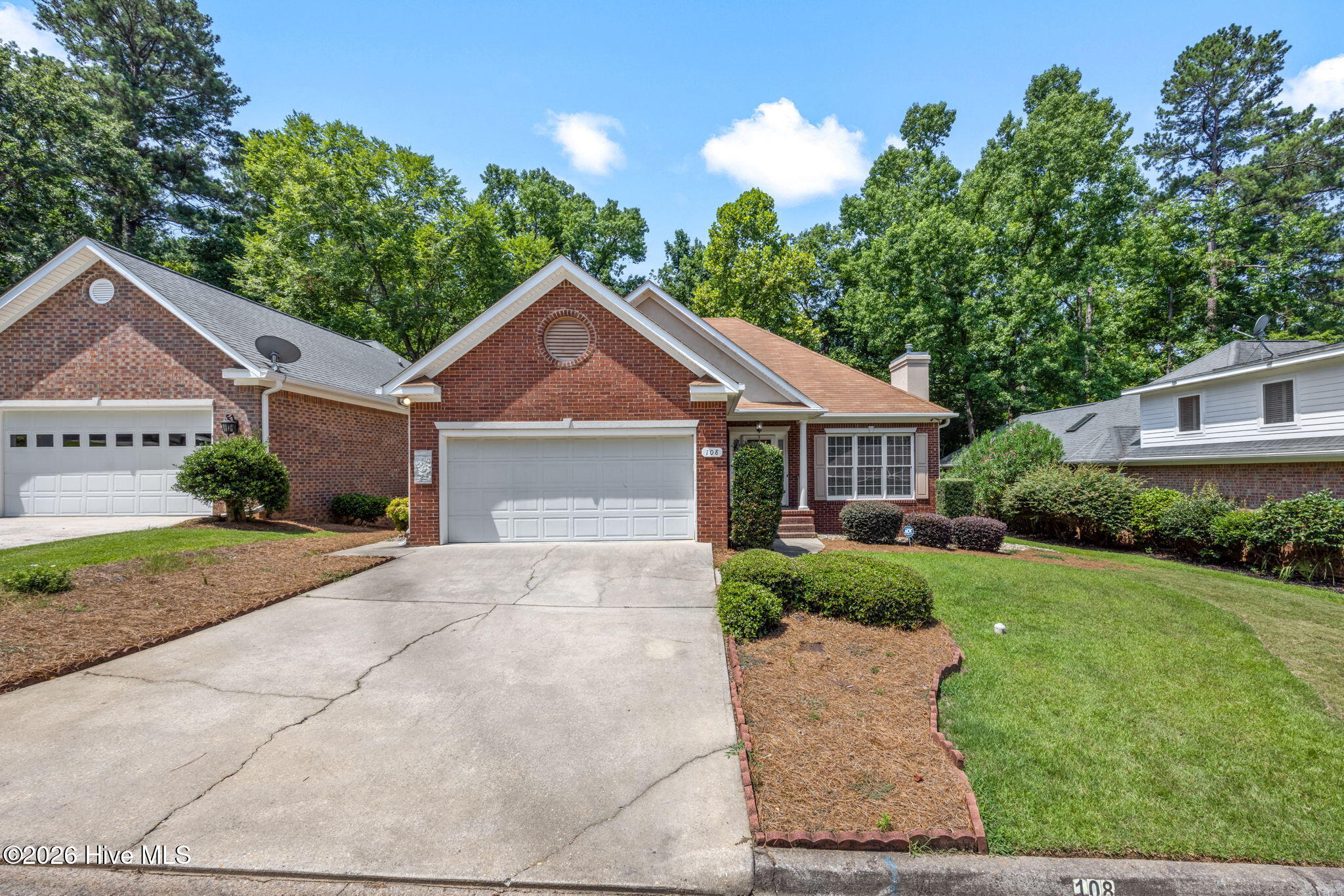 108 Courtyards Place Property Photo 6
