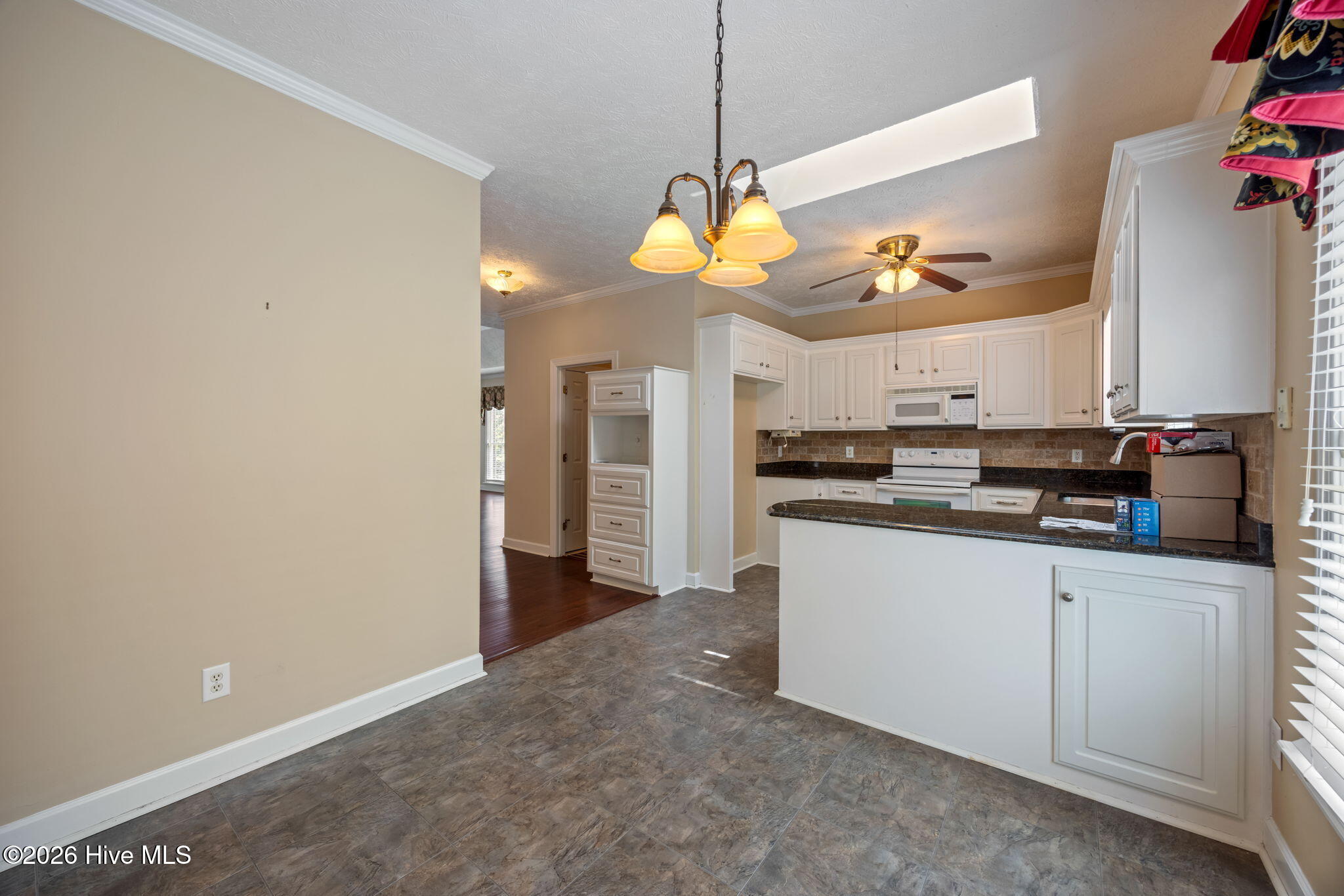 108 Courtyards Place Property Photo 35