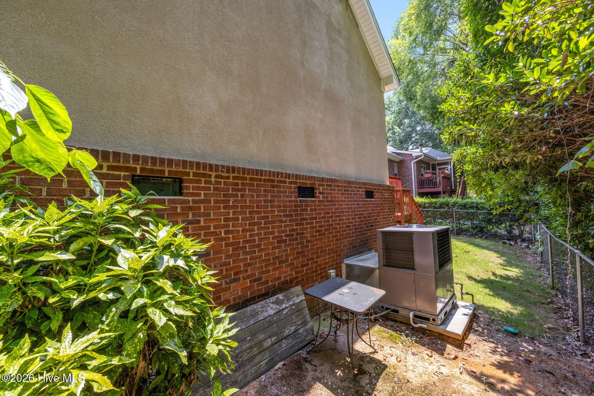 108 Courtyards Place Property Photo 45