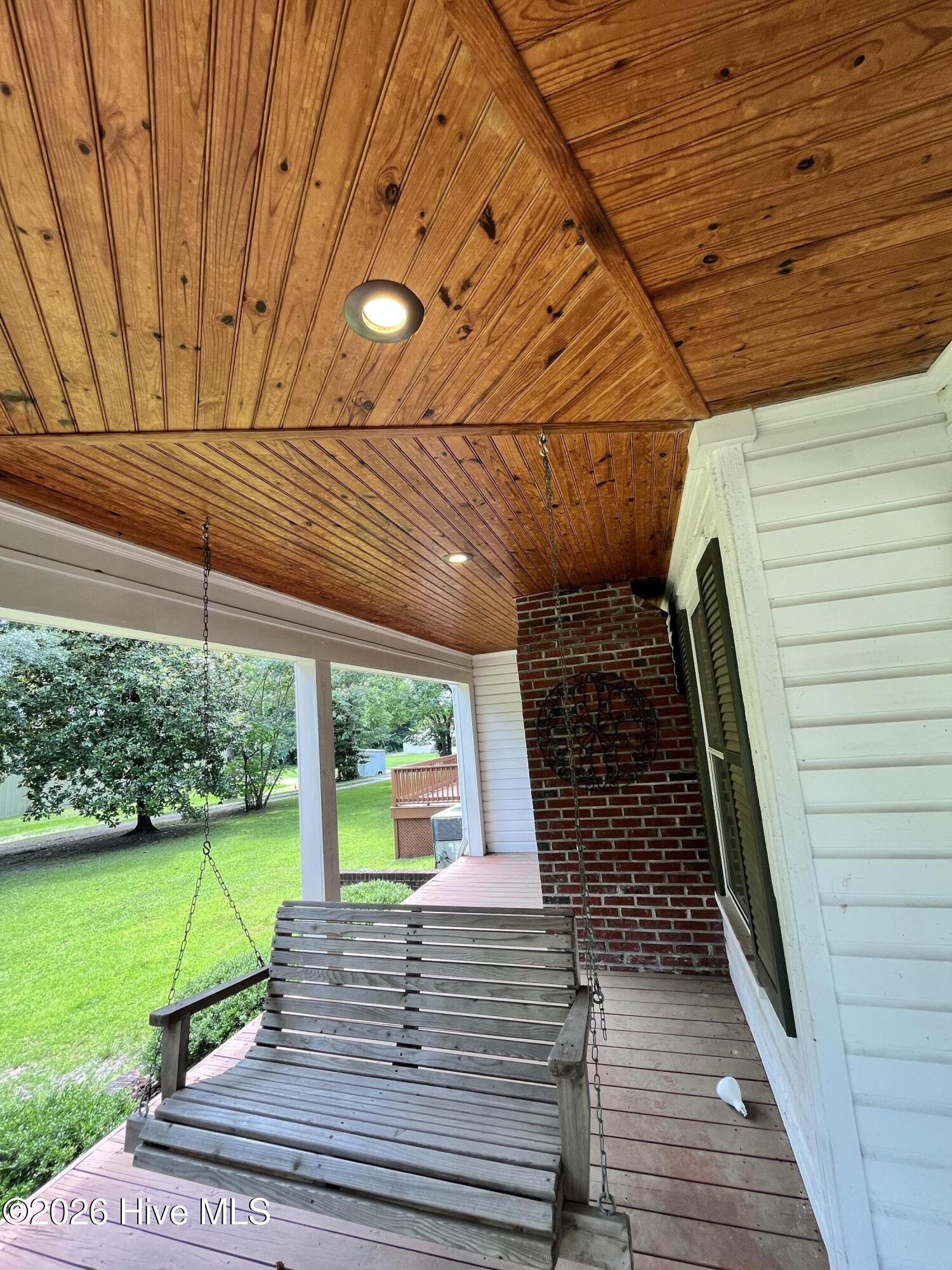 505 N Madison Street Property Photo 4