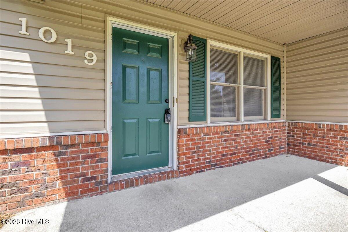 1019 Blue Leaf Place Property Photo 3