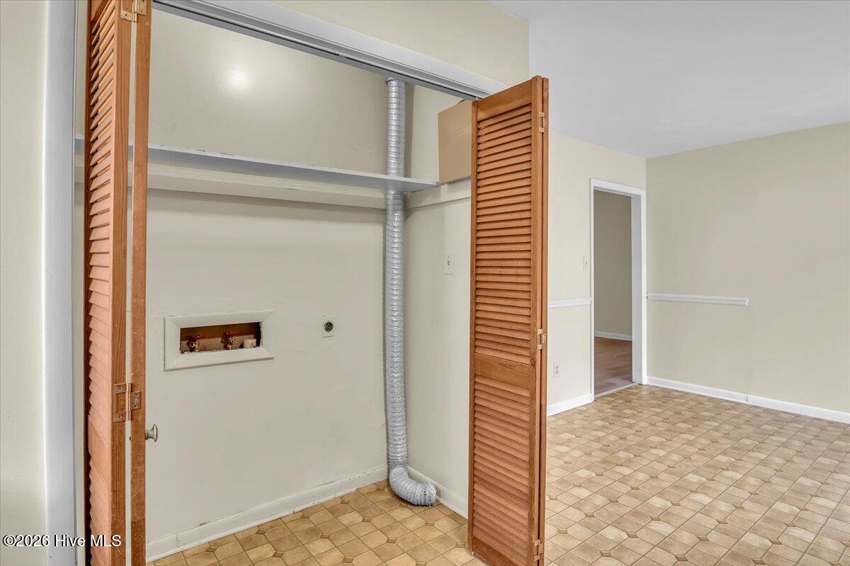 1019 Blue Leaf Place Property Photo 18