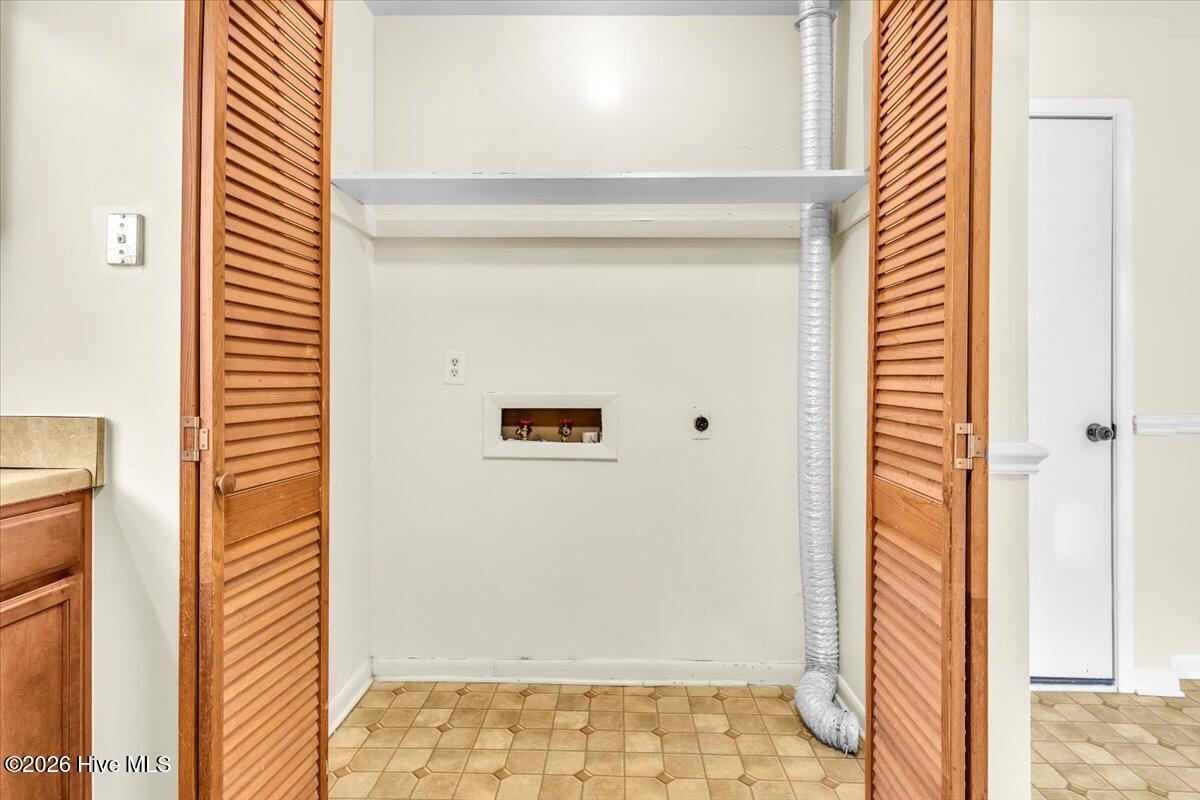 1019 Blue Leaf Place Property Photo 19