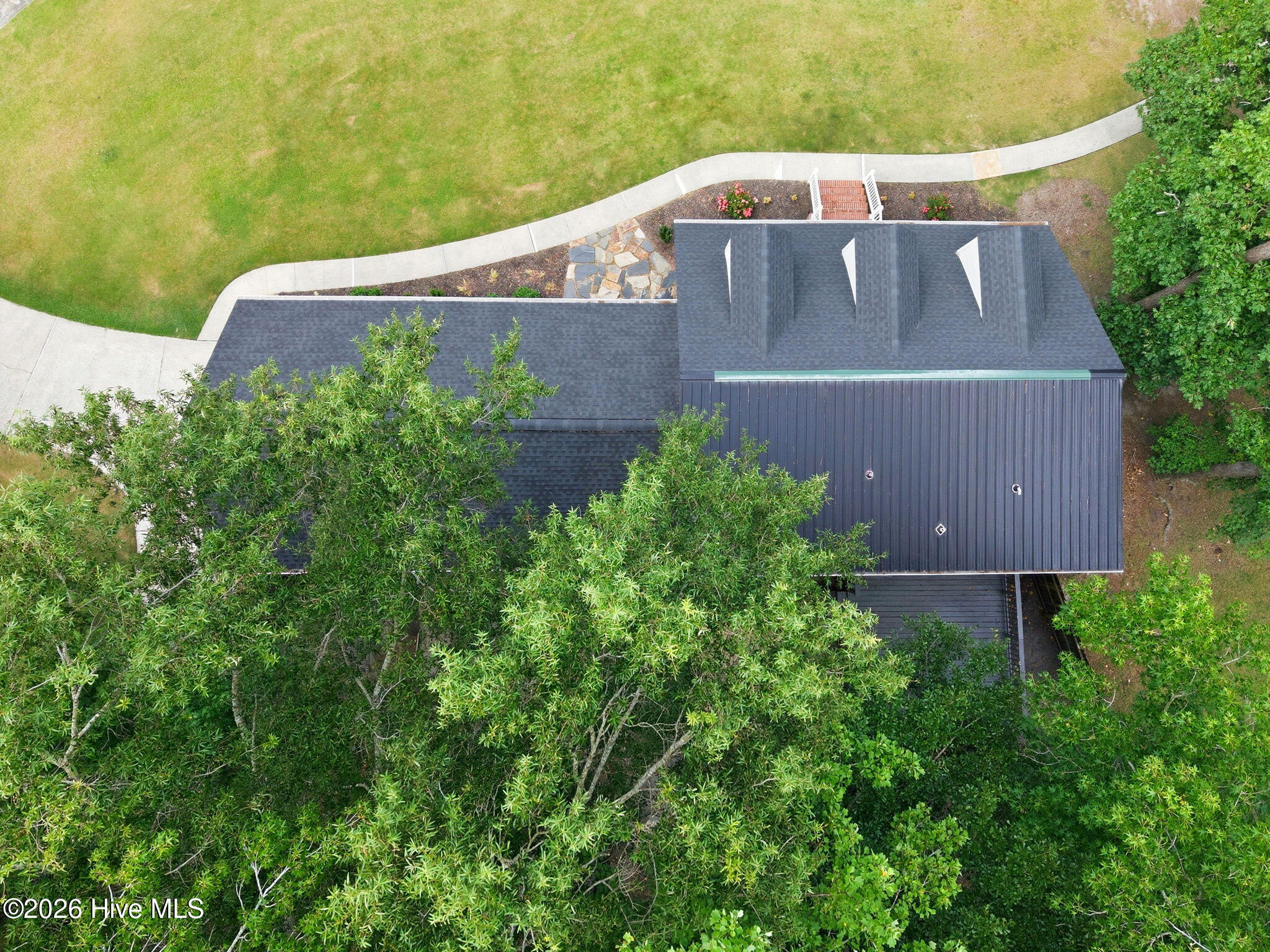 101 Epworth Drive Property Photo 8