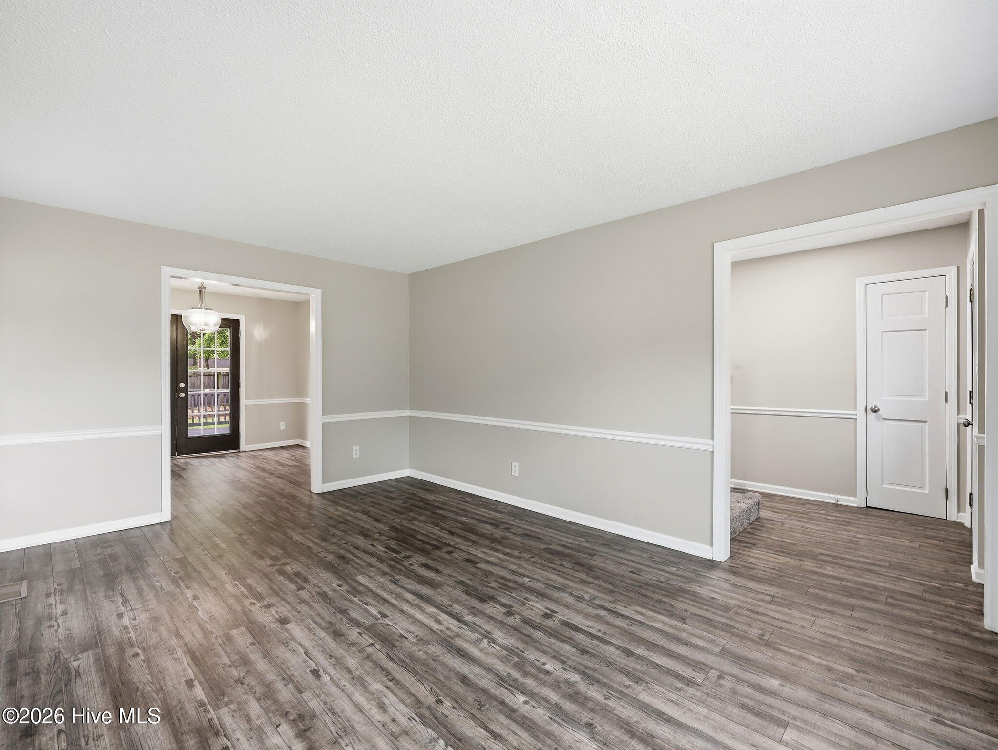 101 Epworth Drive Property Photo 26
