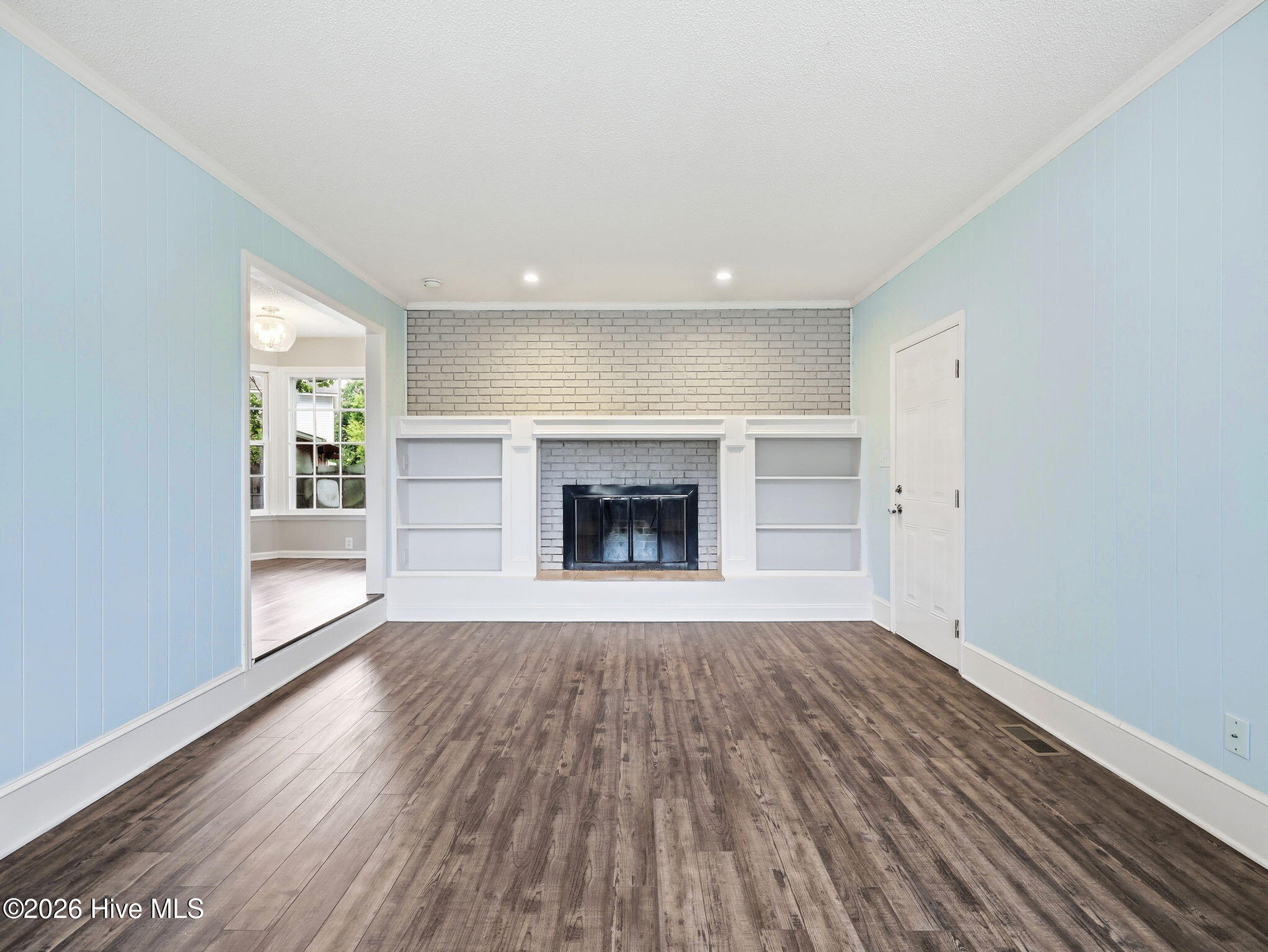 101 Epworth Drive Property Photo 37