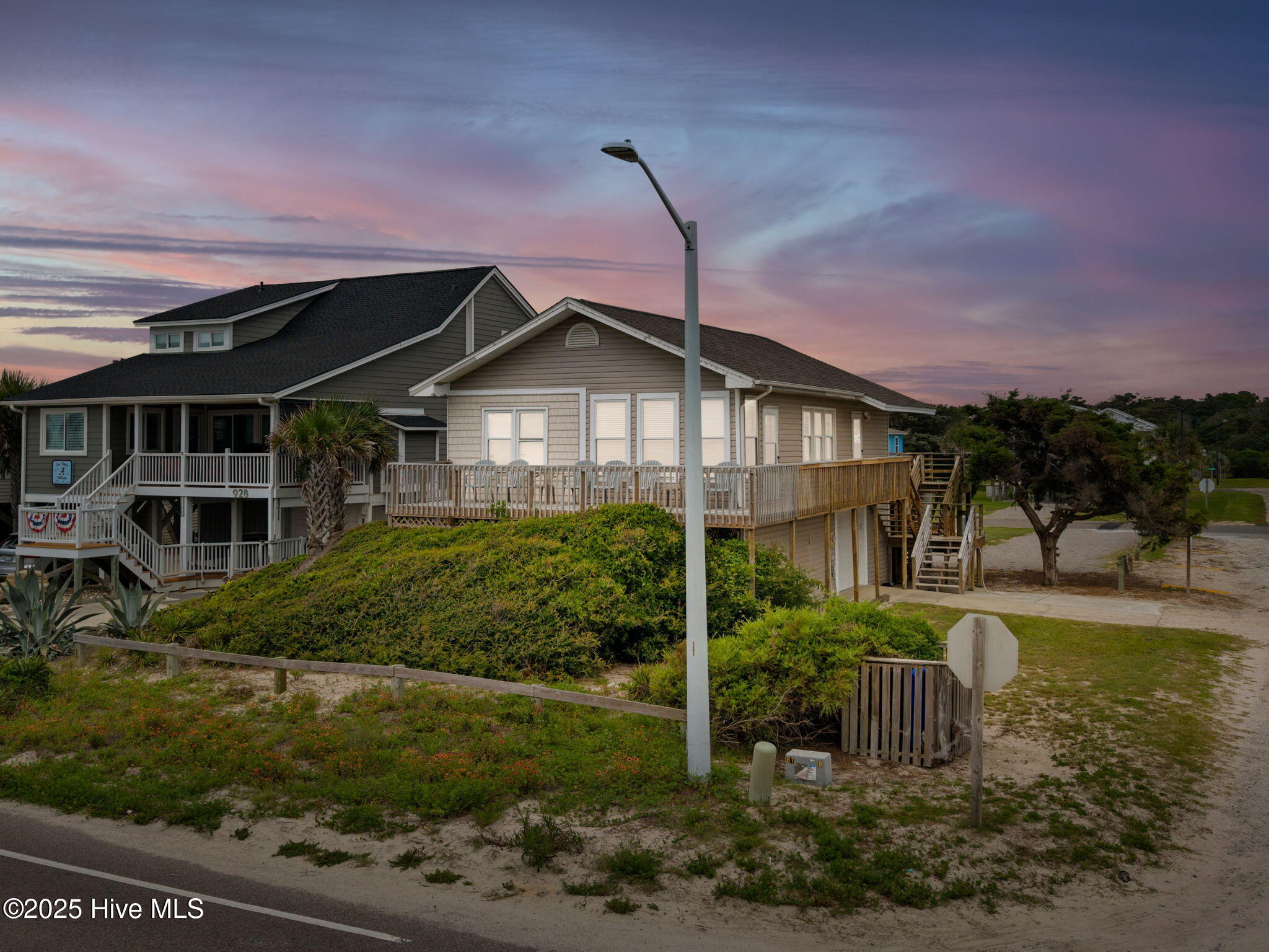 930 E Beach Drive Property Photo 9