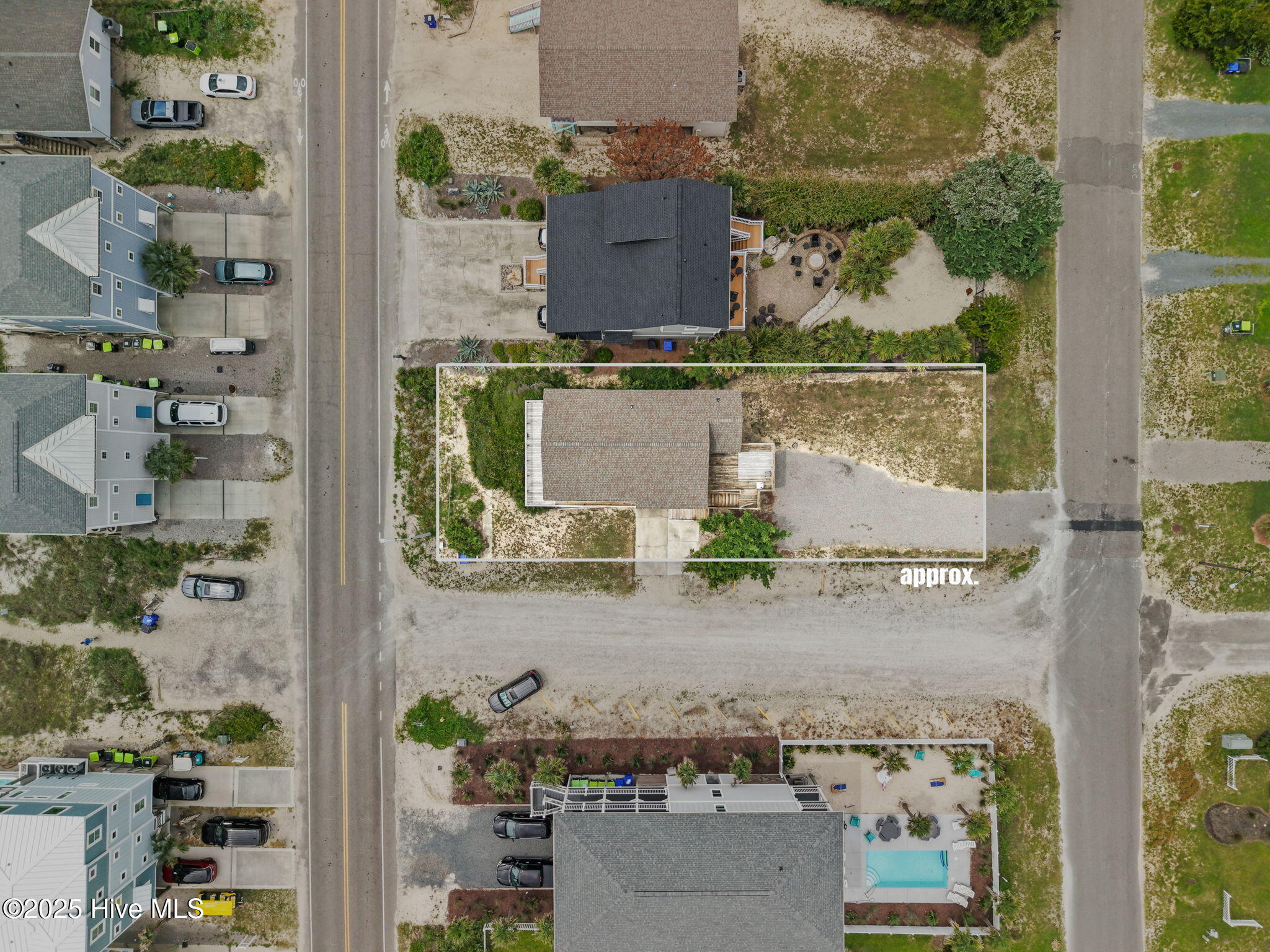 930 E Beach Drive Property Photo 11