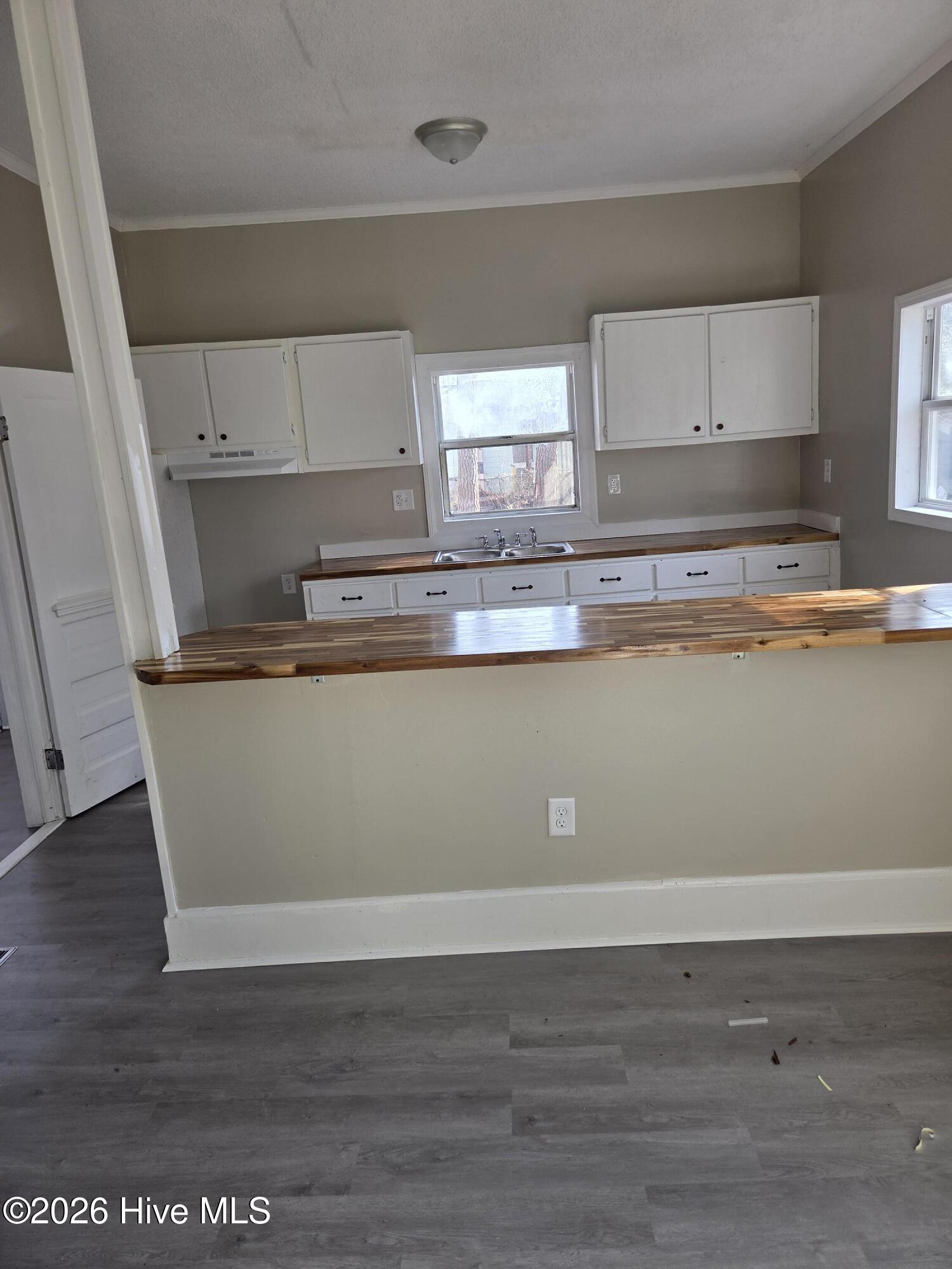 109 E Grainger Avenue Property Photo 7