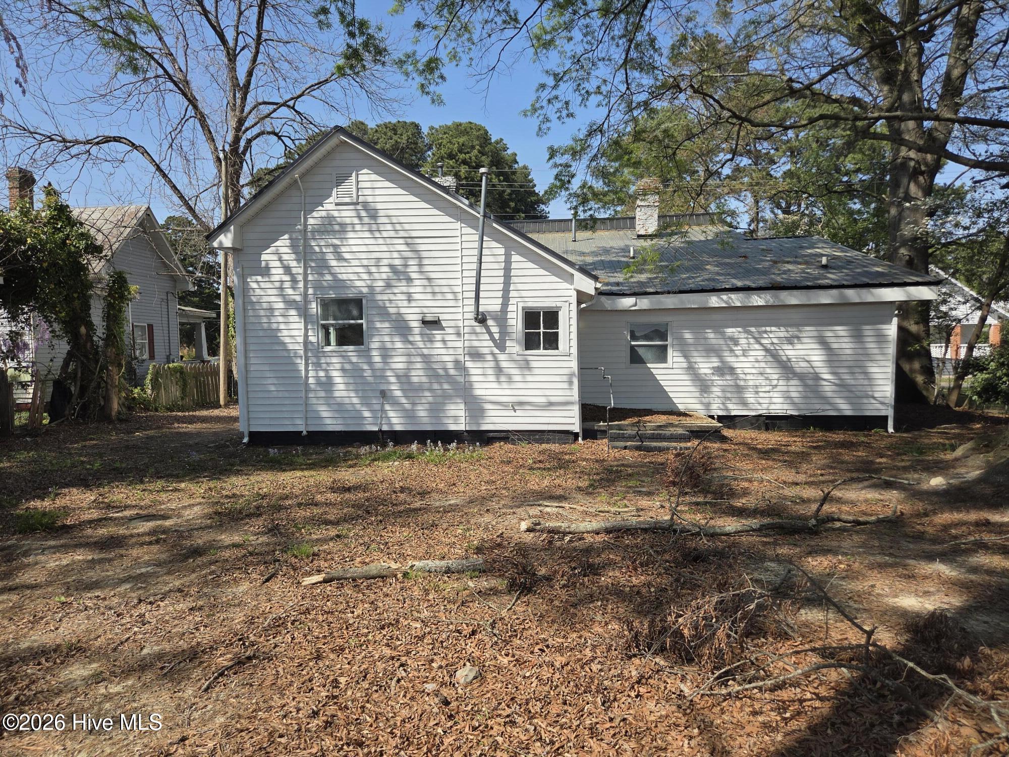 109 E Grainger Avenue Property Photo 15