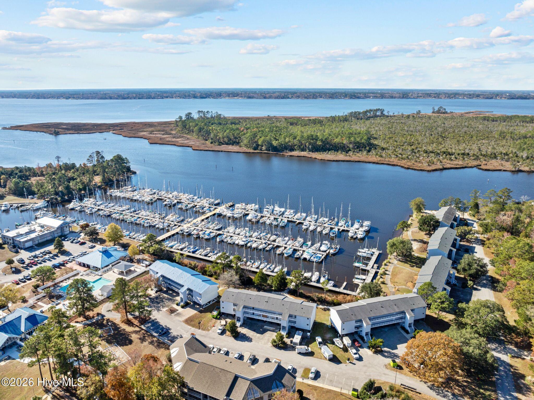 2213 Harbourside Drive Property Photo 33