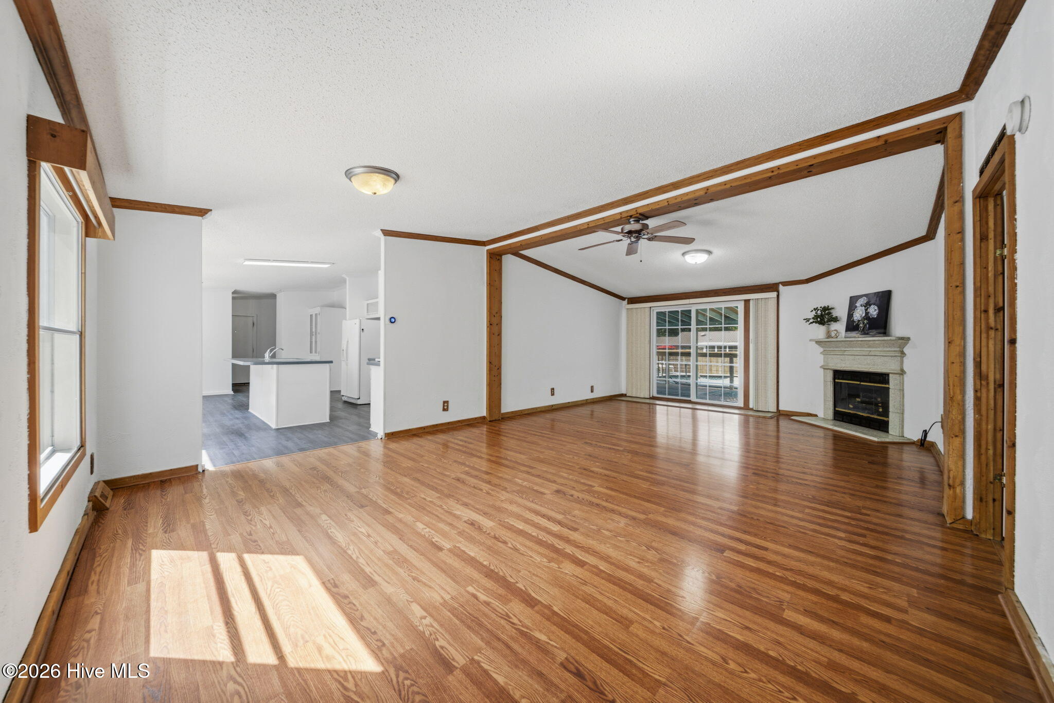 63 Warwick Court Property Photo 3