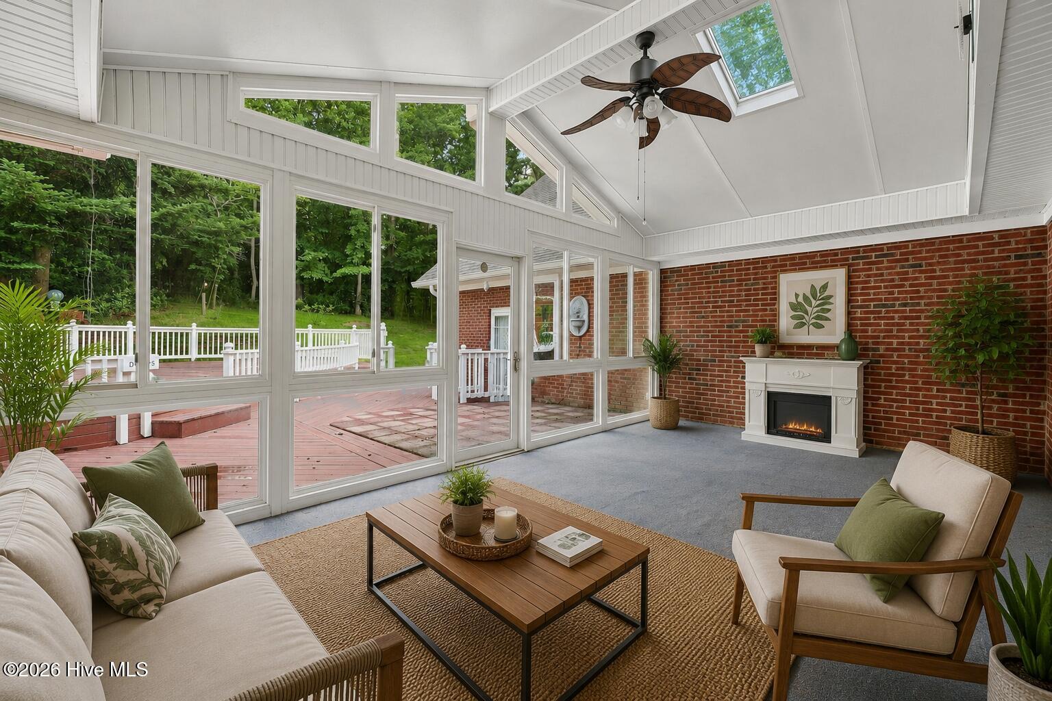 303 Harvey Circle Property Photo 10