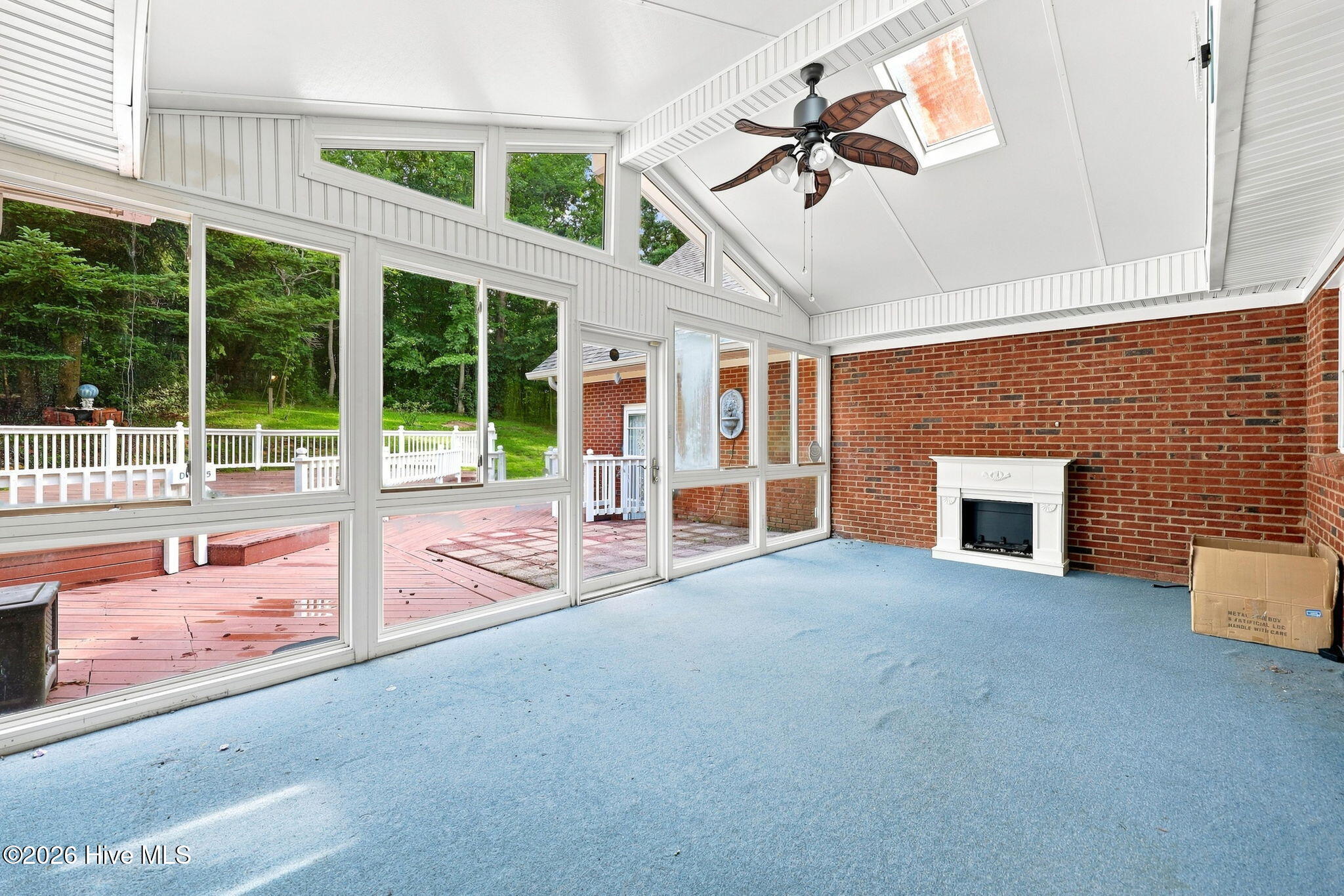 303 Harvey Circle Property Photo 11