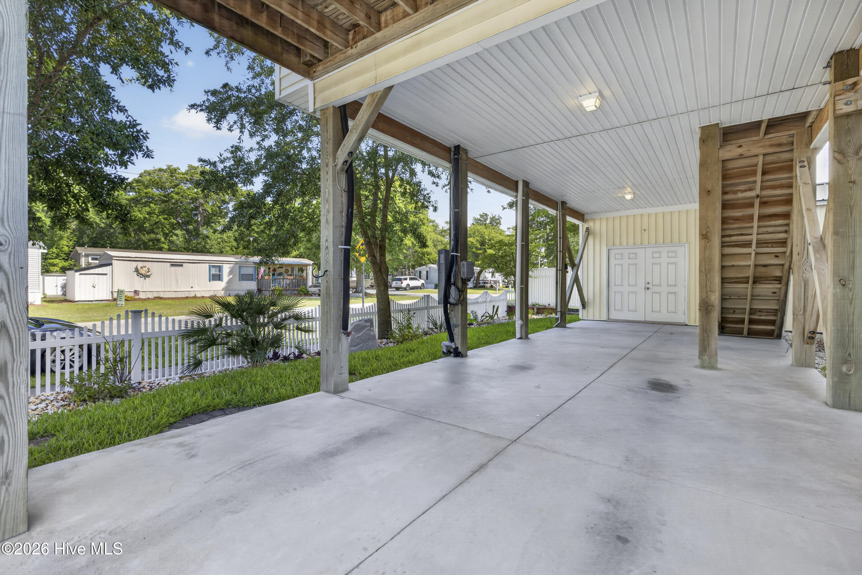 202 Bridgeview Court A Property Photo 28