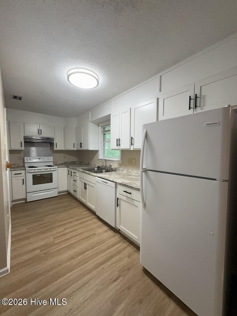 127 Silver Leaf Drive Property Photo 4