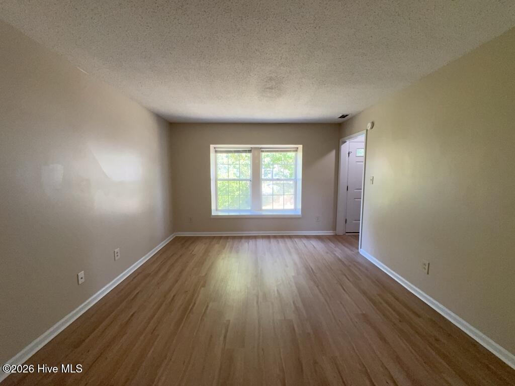 127 Silver Leaf Drive Property Photo 8