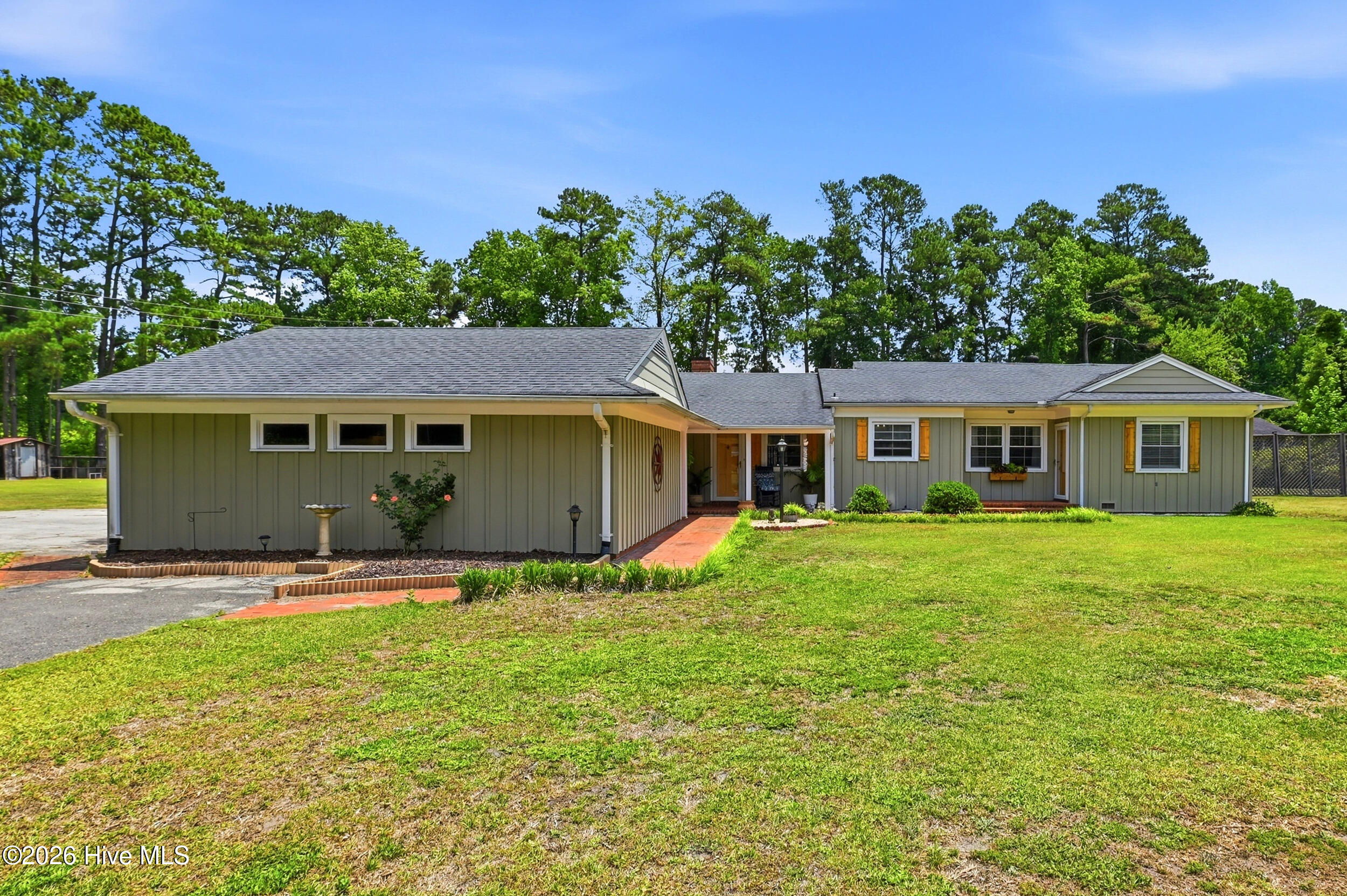 5237 Bell Williams Road Property Photo 1