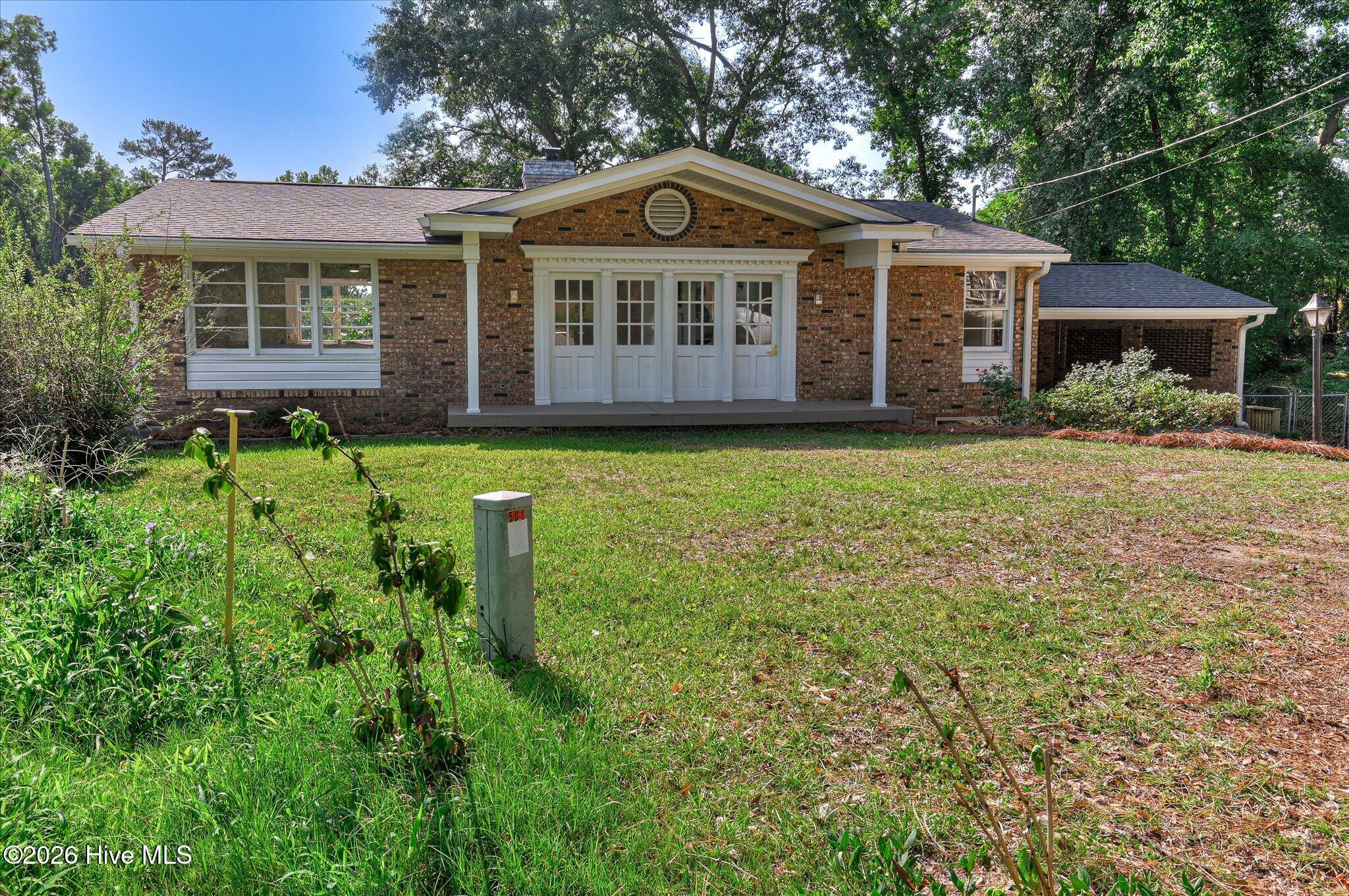 502 Arnlee Way Property Photo 3
