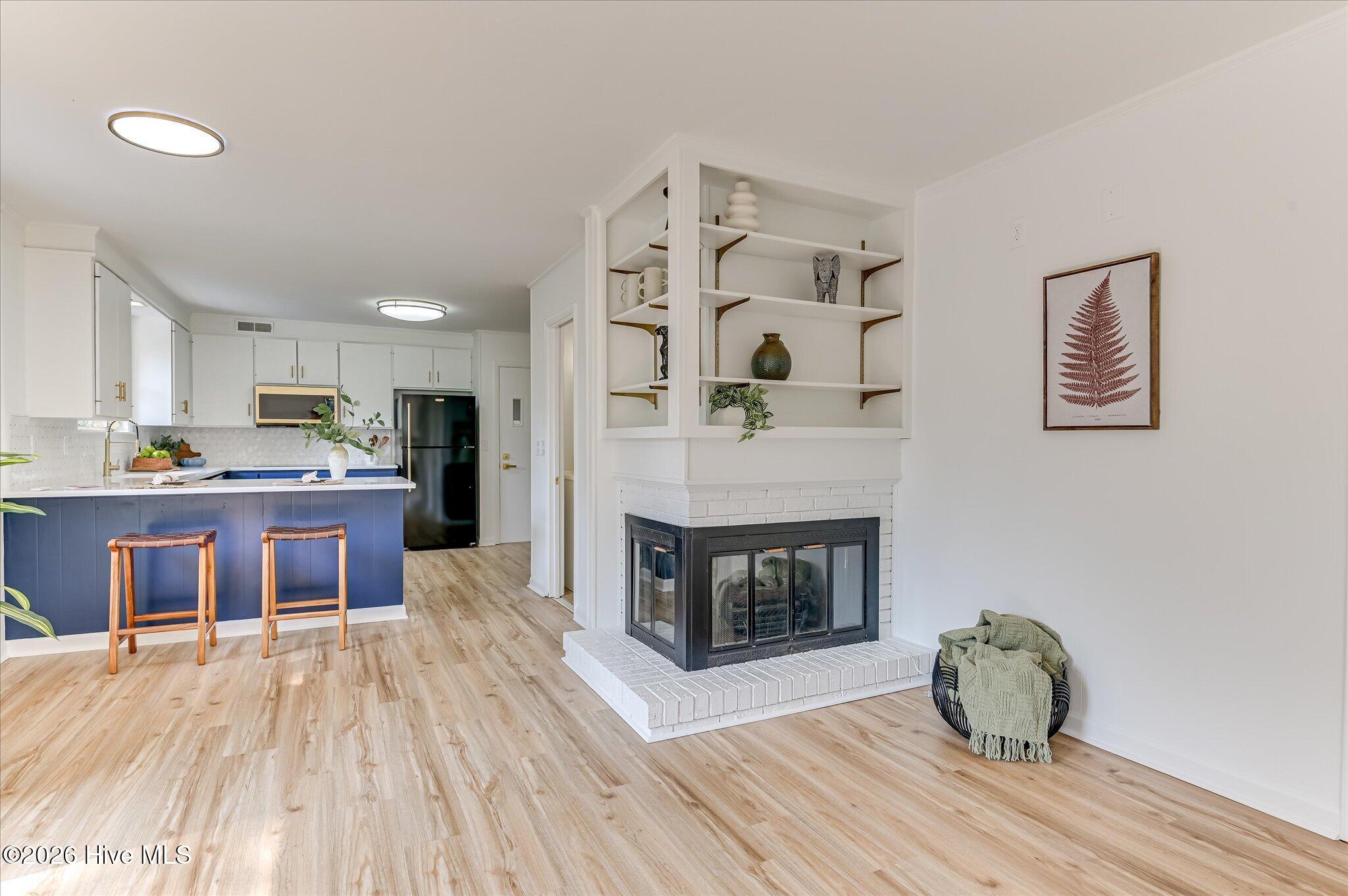 502 Arnlee Way Property Photo 19