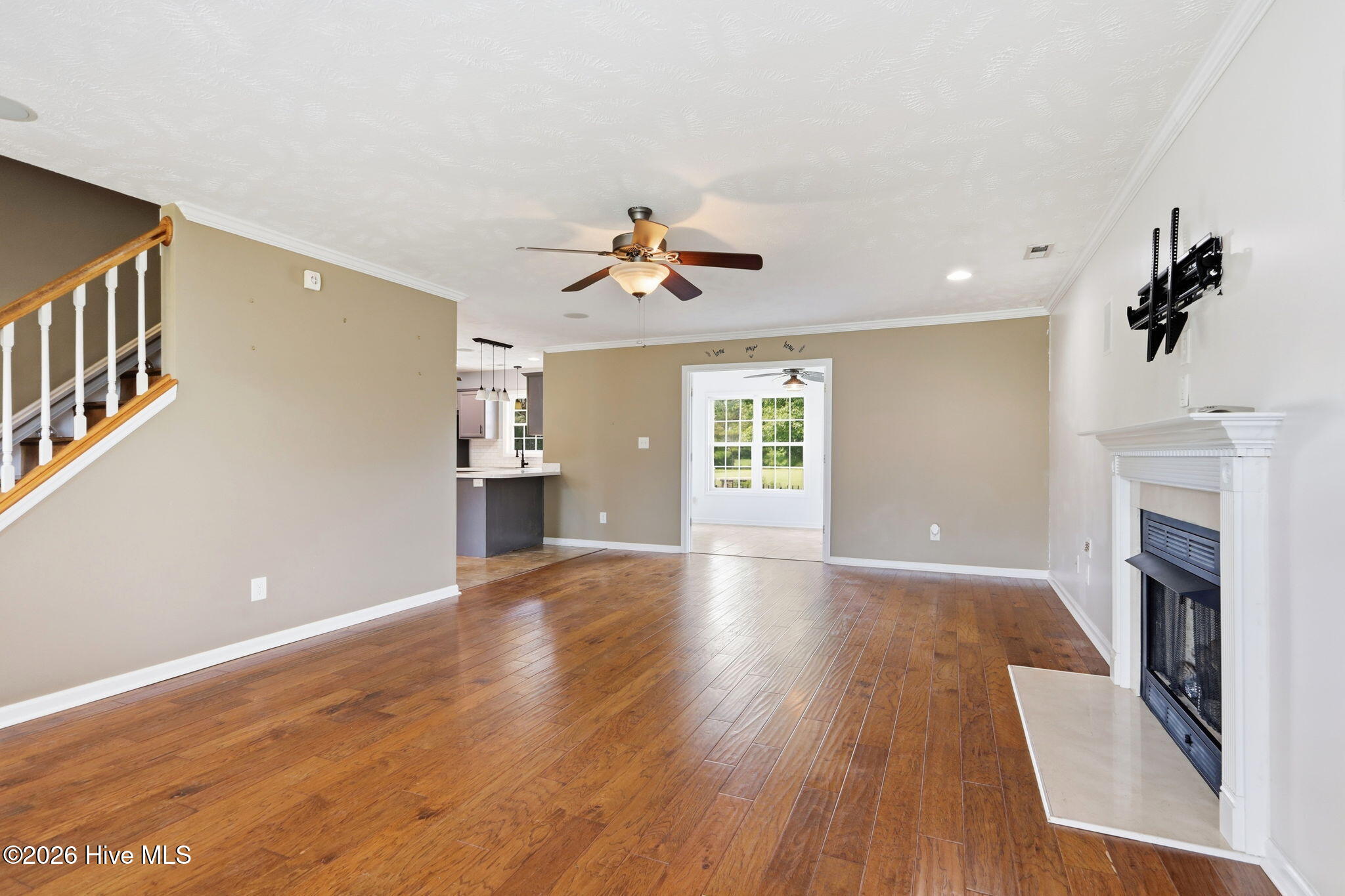 209 Target Lane Property Photo 6