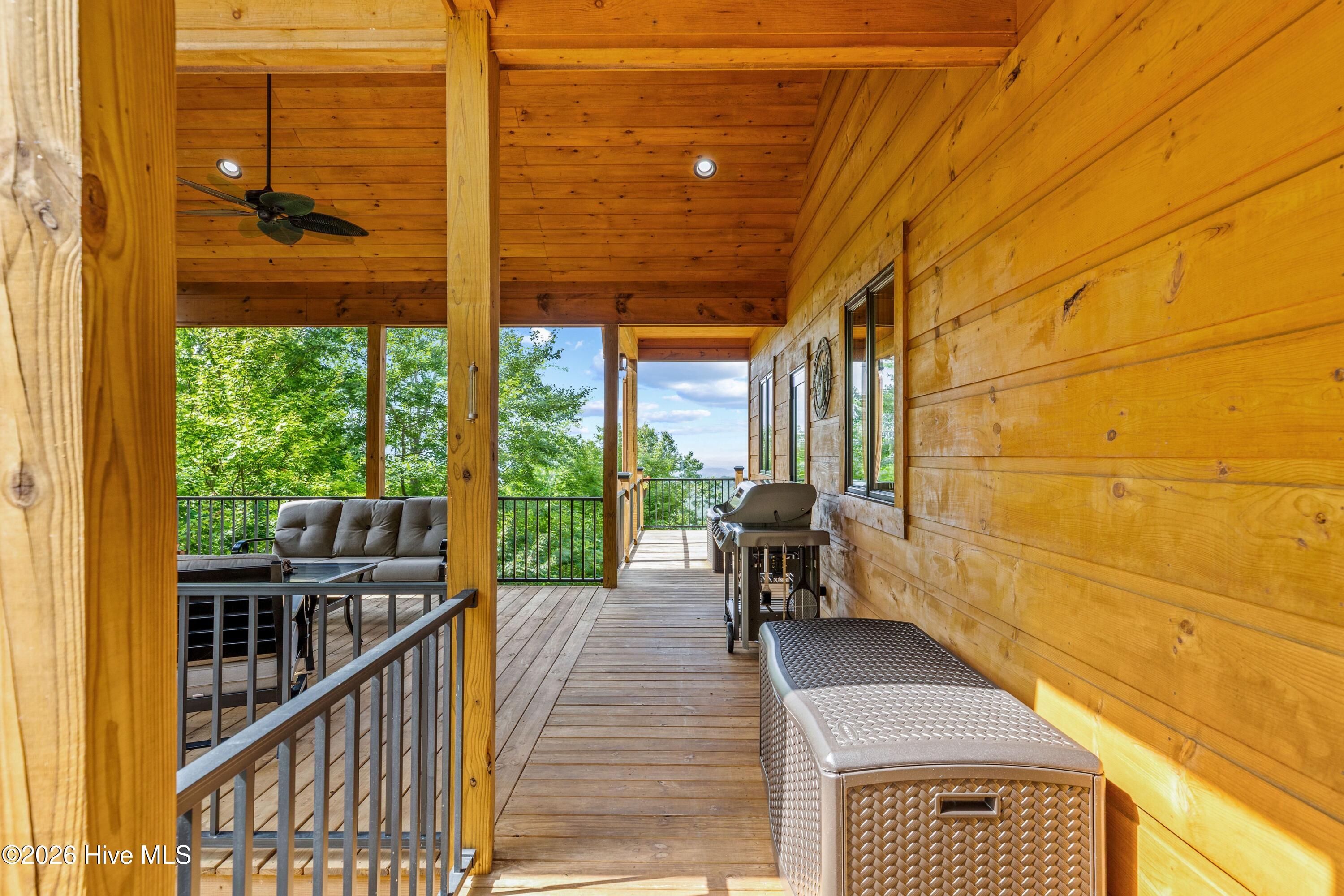 105 Noble Mountain Landing Property Photo 31