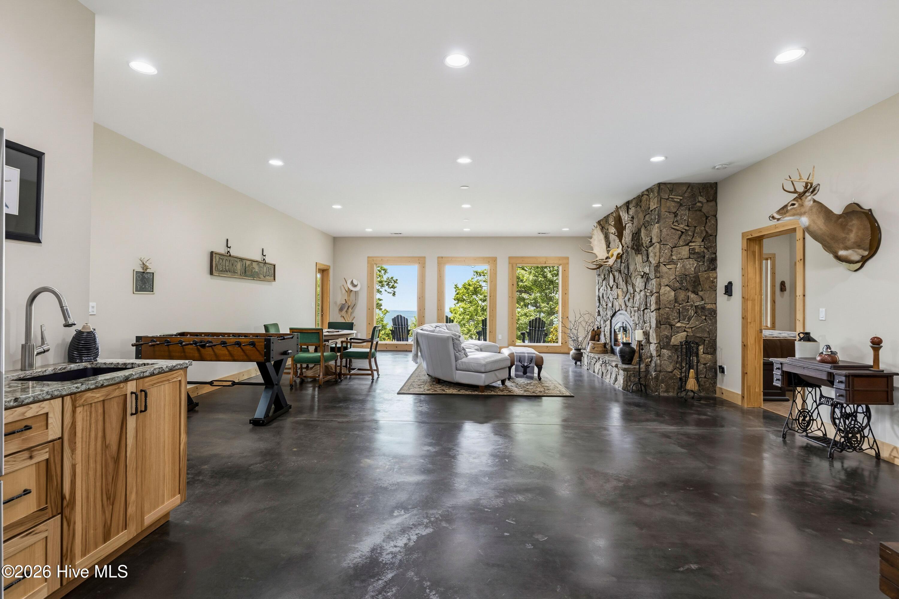 105 Noble Mountain Landing Property Photo 42