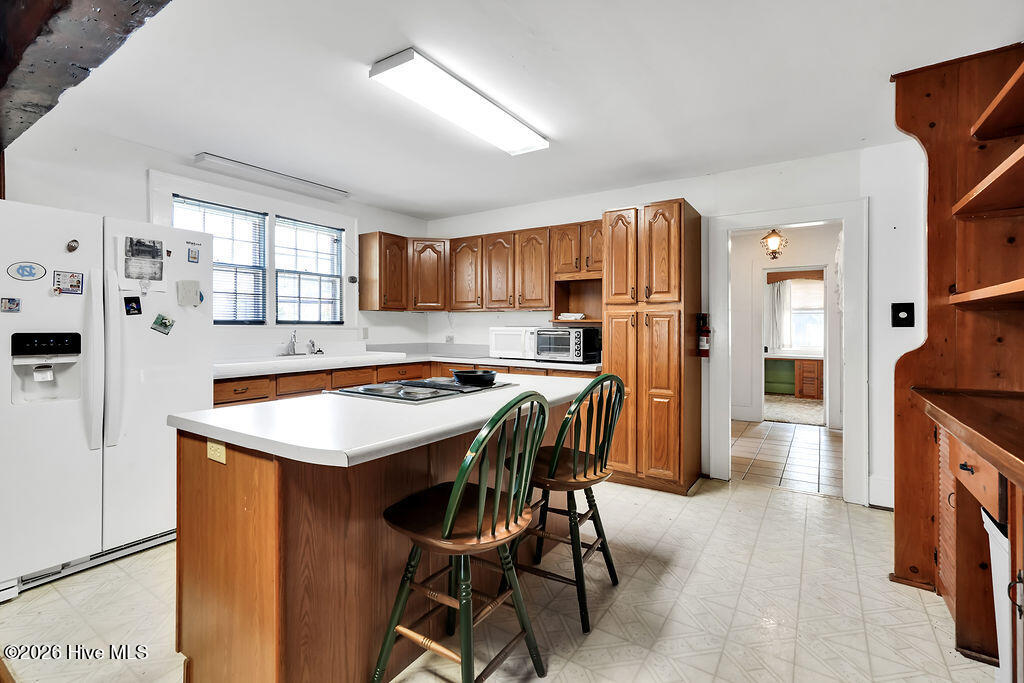205 W Moore Street Property Photo 10
