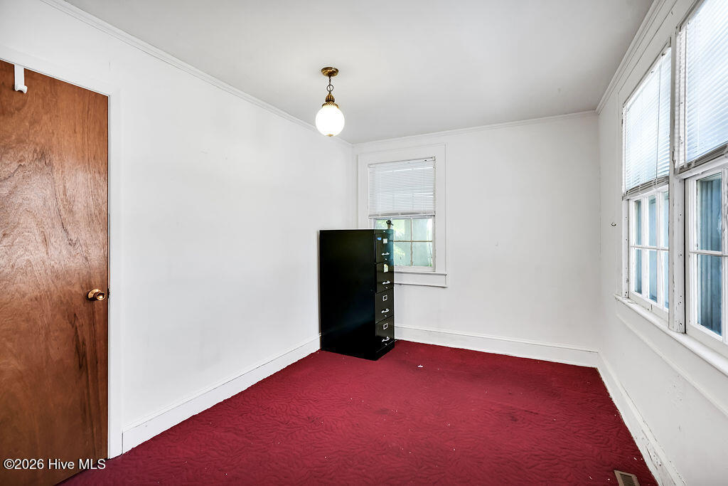 205 W Moore Street Property Photo 16