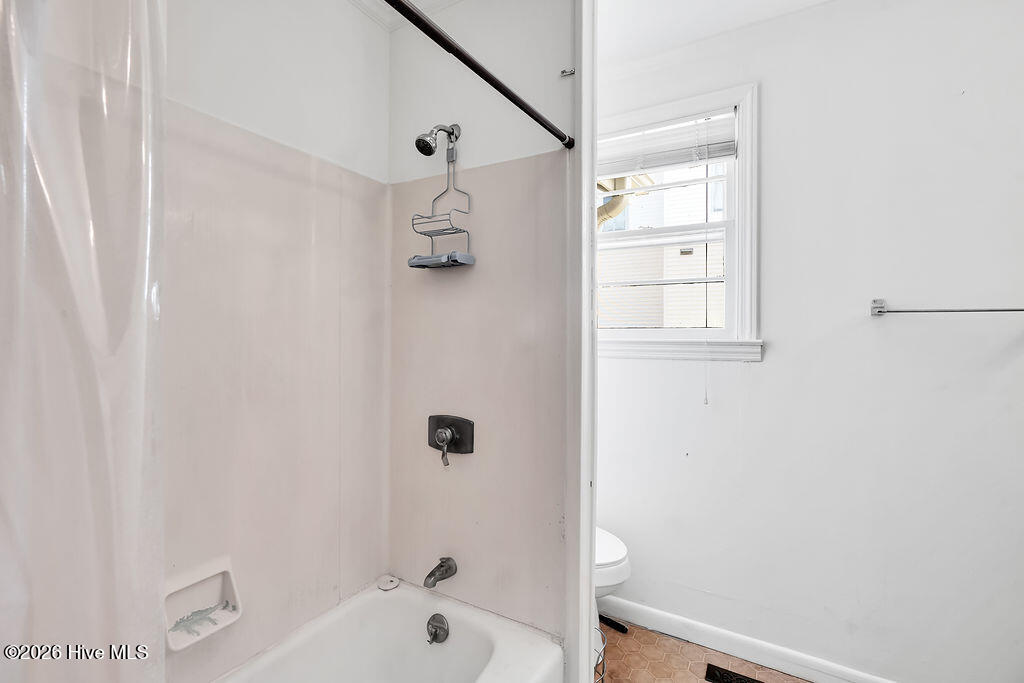205 W Moore Street Property Photo 19