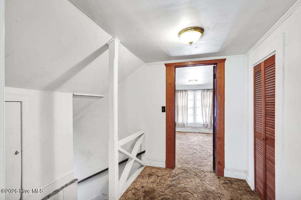 205 W Moore Street Property Photo 25