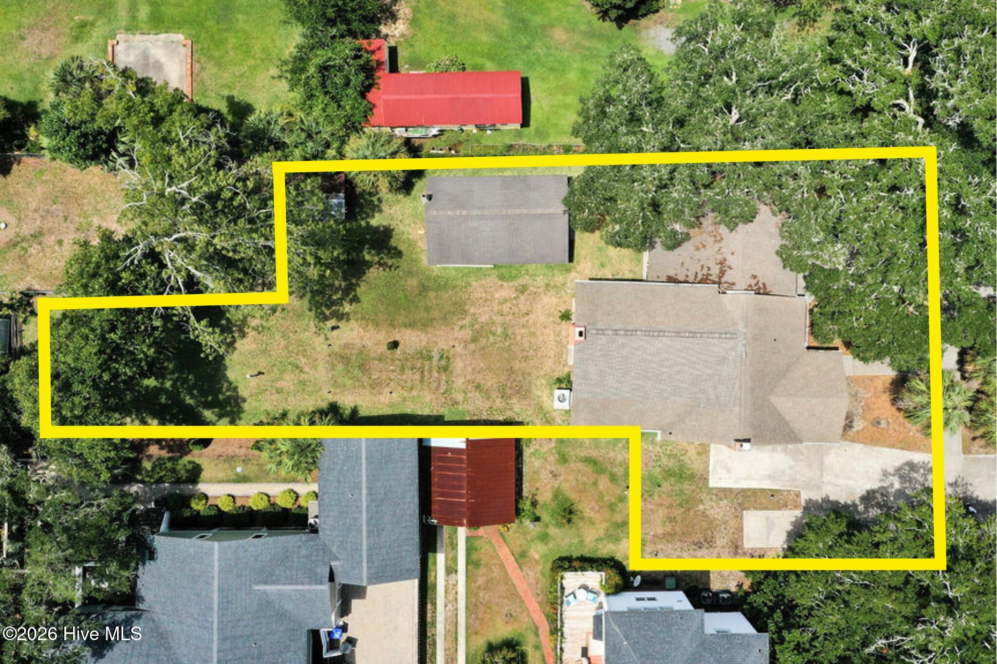 205 W Moore Street Property Photo 36