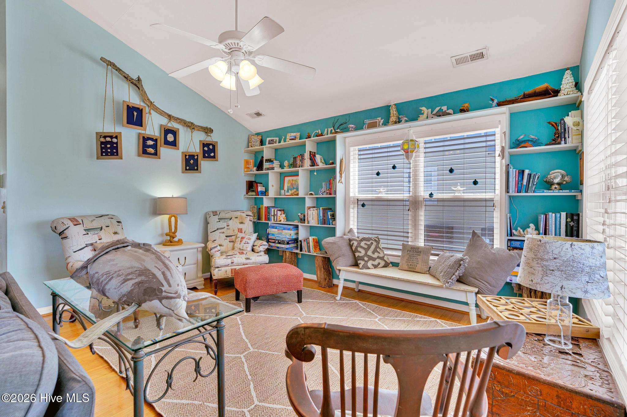 108 W Dolphin Drive Property Photo 23