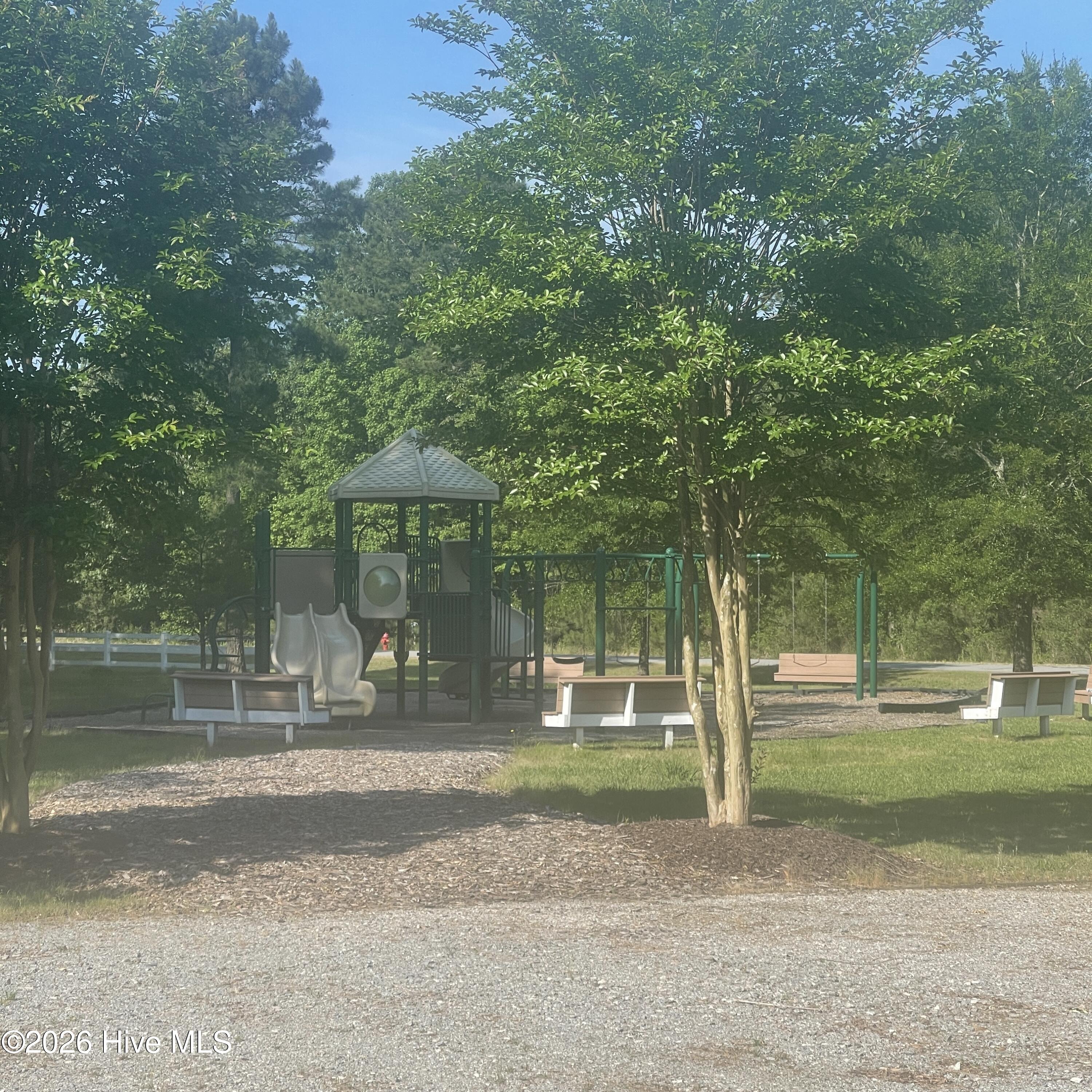 708 Batts Island Road Property Photo 4